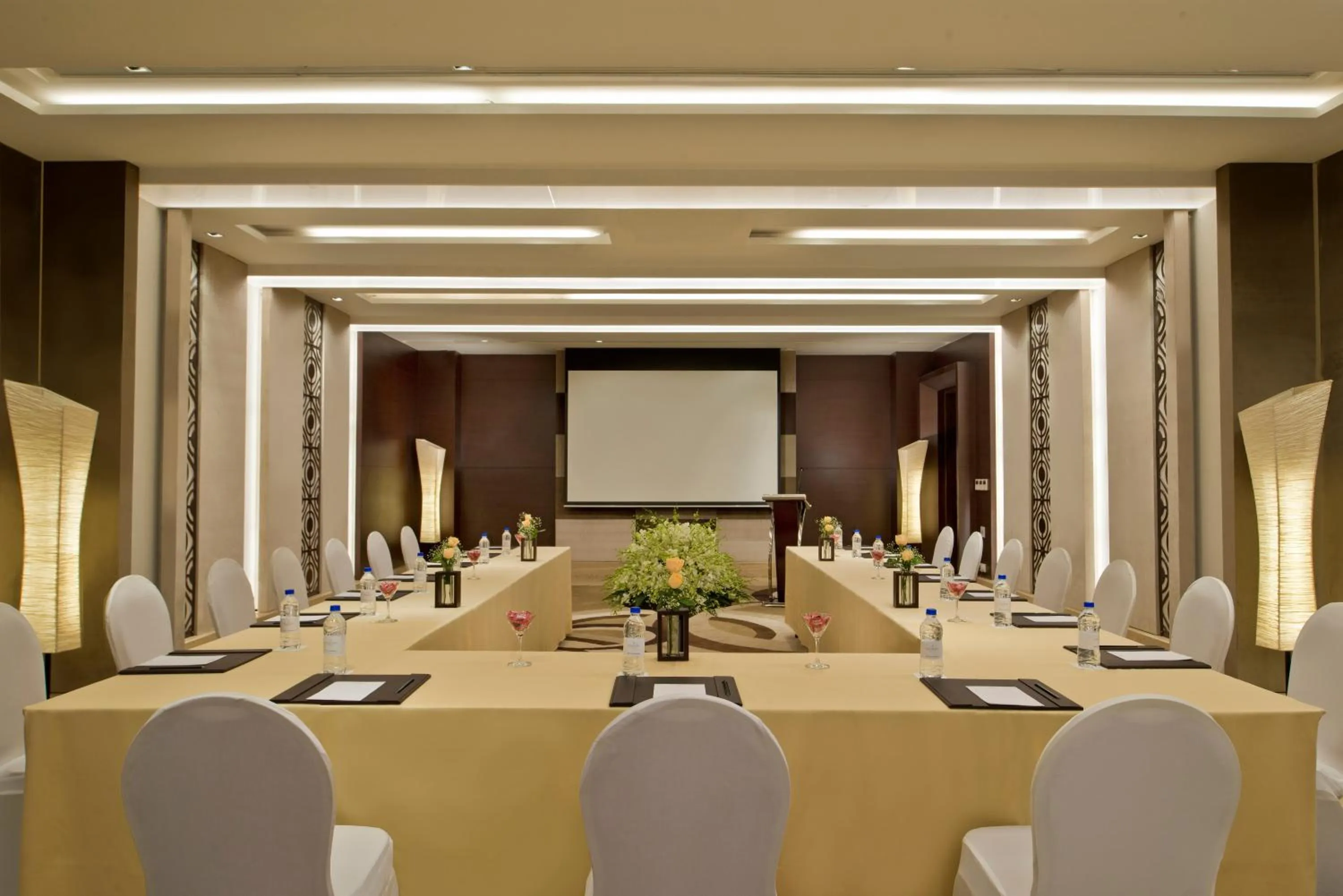 Banquet/Function facilities in Country Inn & Suites By Radisson, Bengaluru Hebbal Road