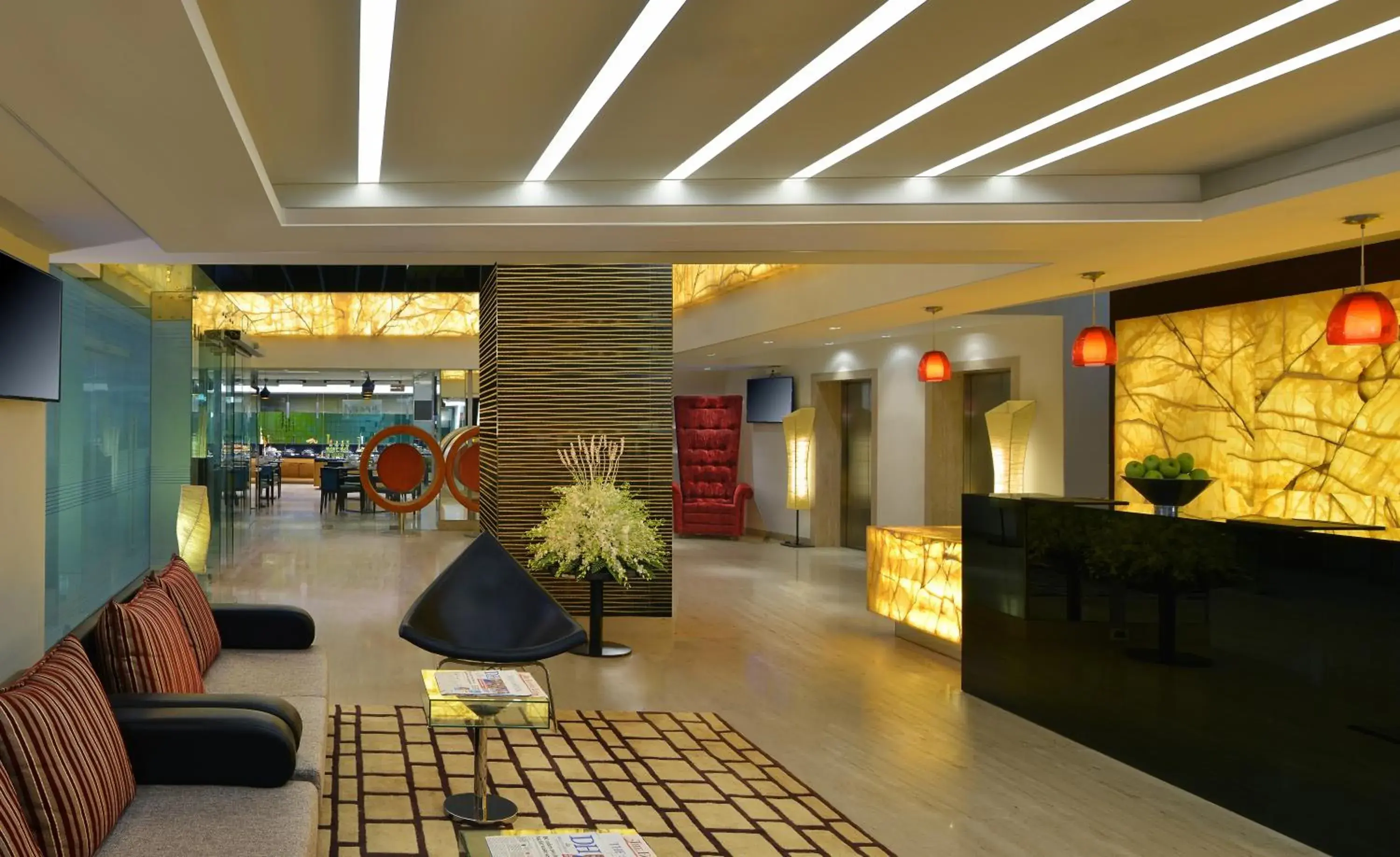 Lobby or reception in Country Inn & Suites By Radisson, Bengaluru Hebbal Road Lobby or reception in Country Inn & Suites By Radisson, Bengaluru Hebbal Road