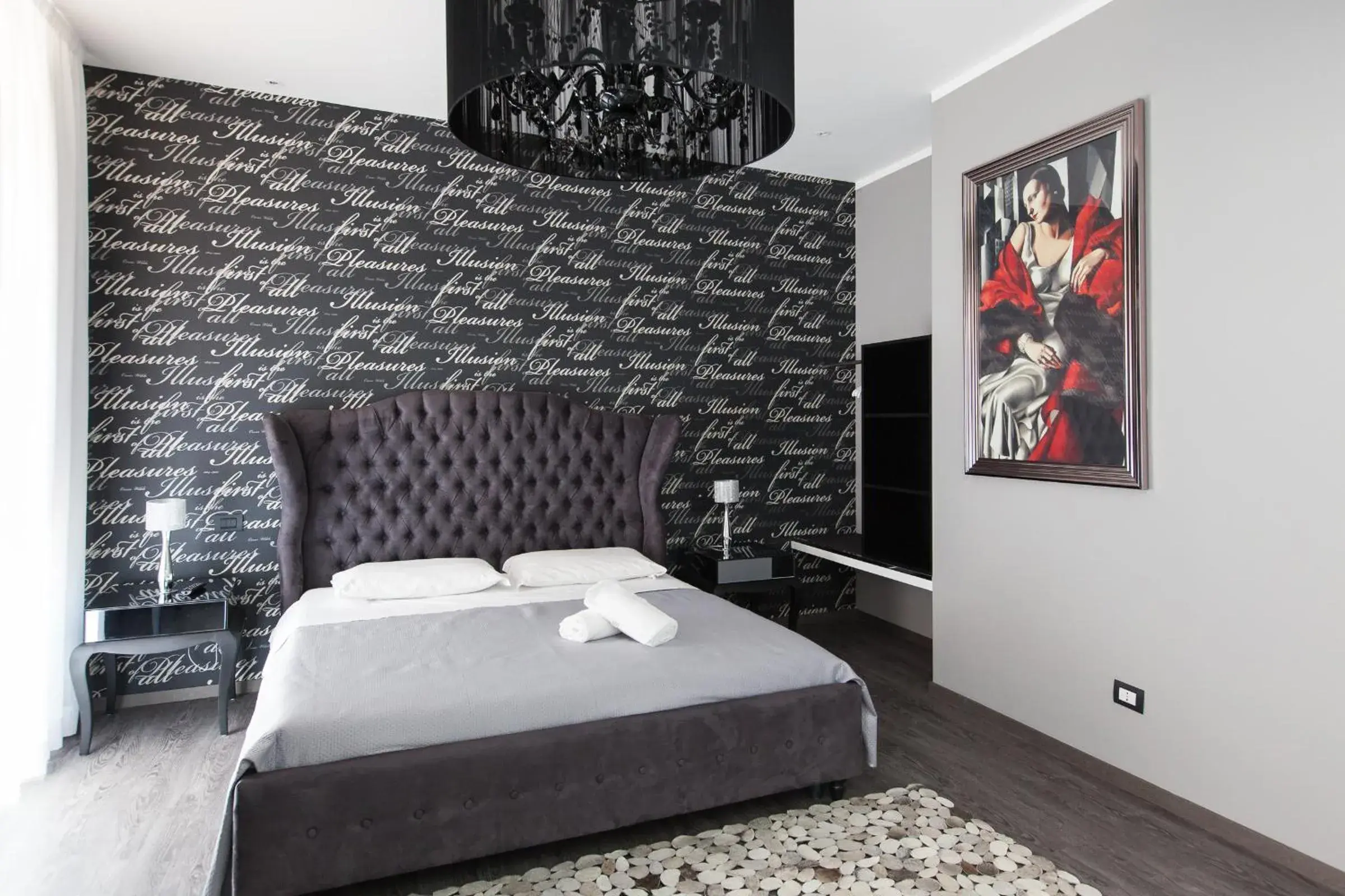 Decorative detail, Bed in Town House Roma Decorative detail, Bed in Town House Roma