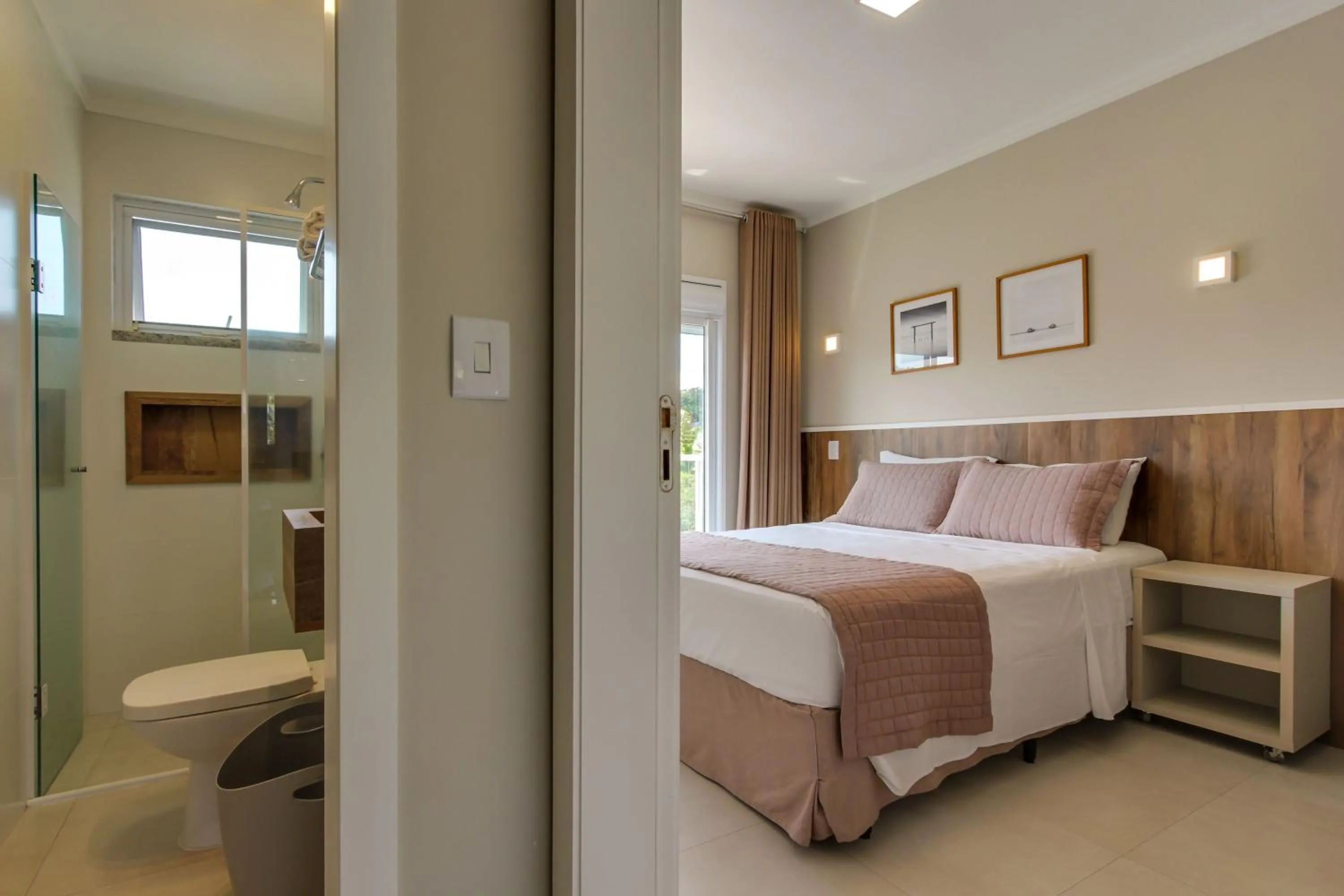 Bed in Residencial Casa Flora