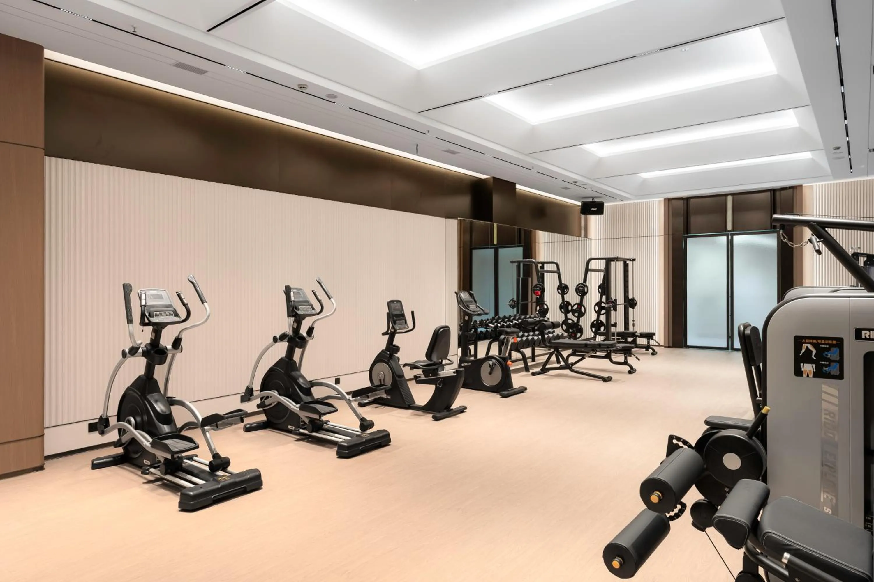 Fitness centre/facilities in Wyndham Leshan Downtown