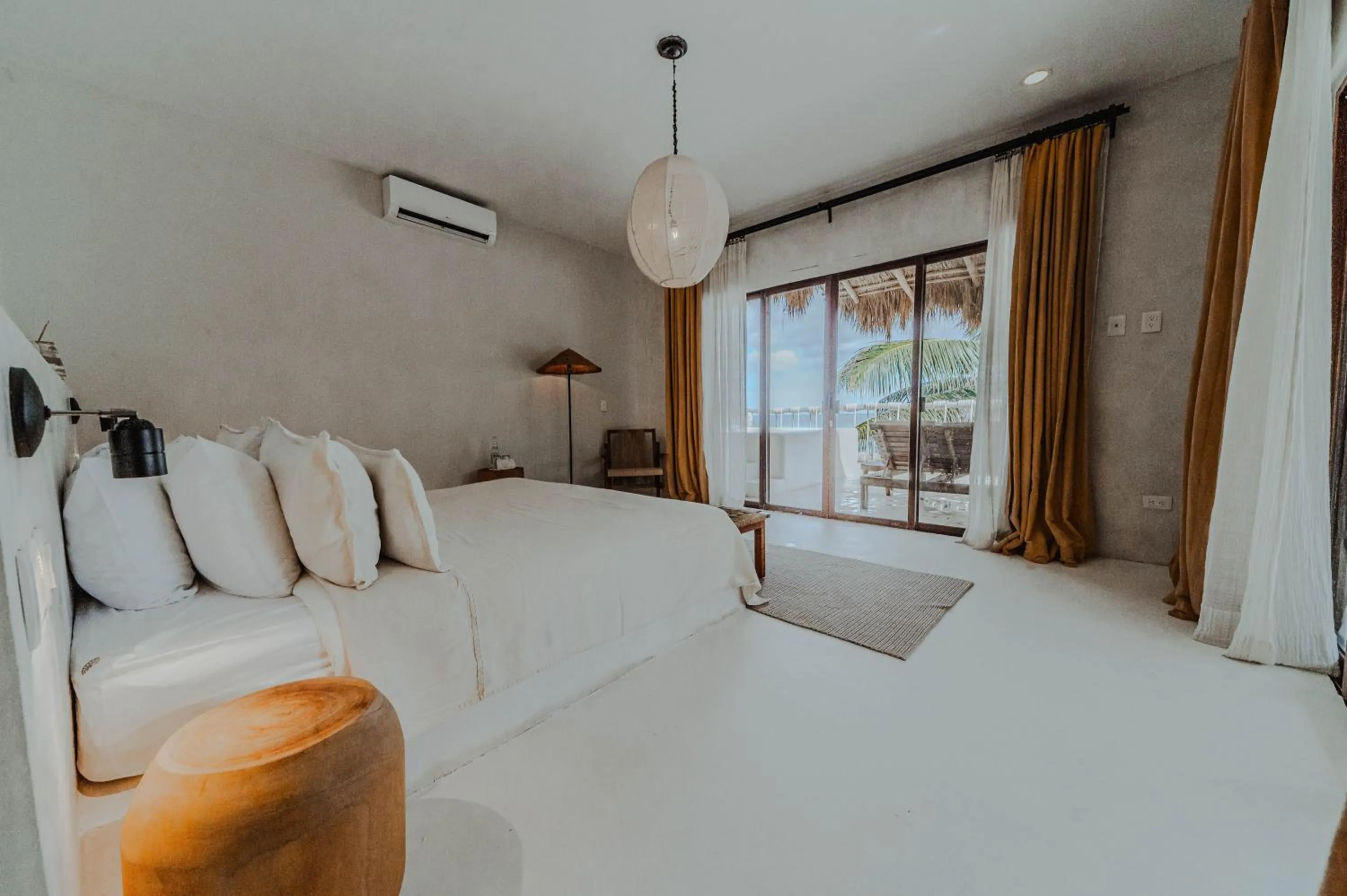 View (from property/room), Bed in Dune Boutique Hotel located at the party zone