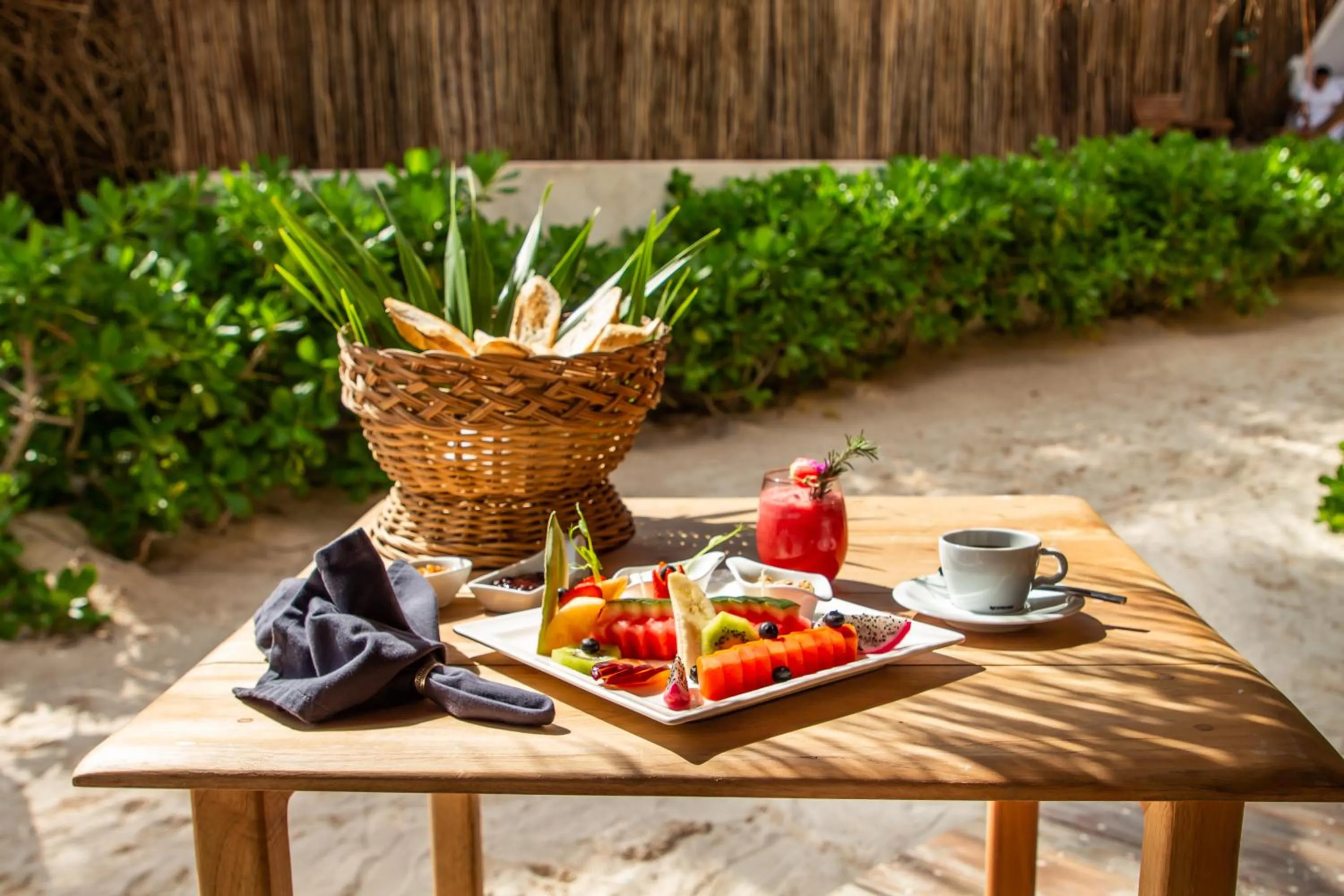 Food and drinks in Dune Boutique Hotel located at the party zone