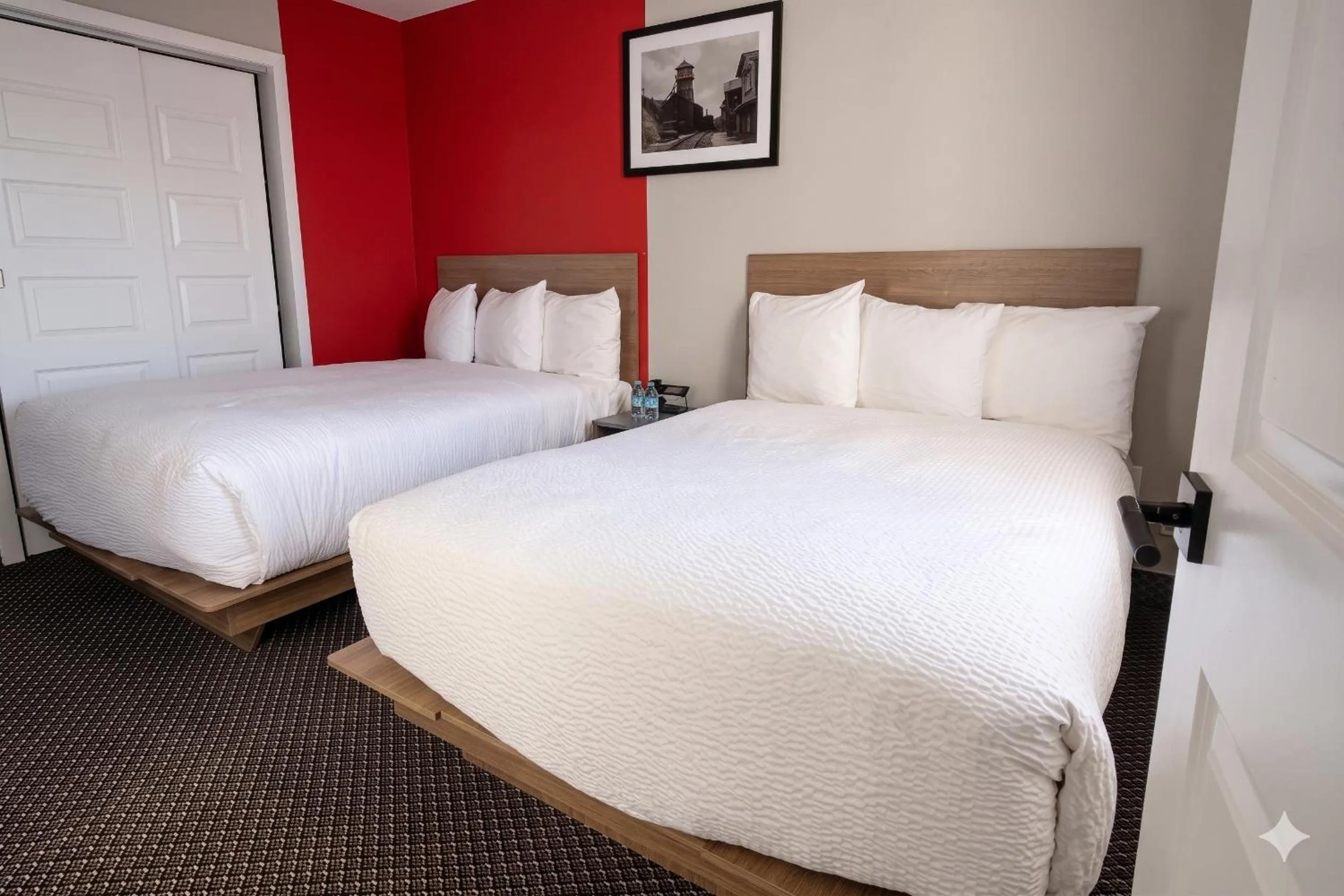 Suite with Two Double Beds - Non-Smoking in Ramada by Wyndham Kirkland Lake
