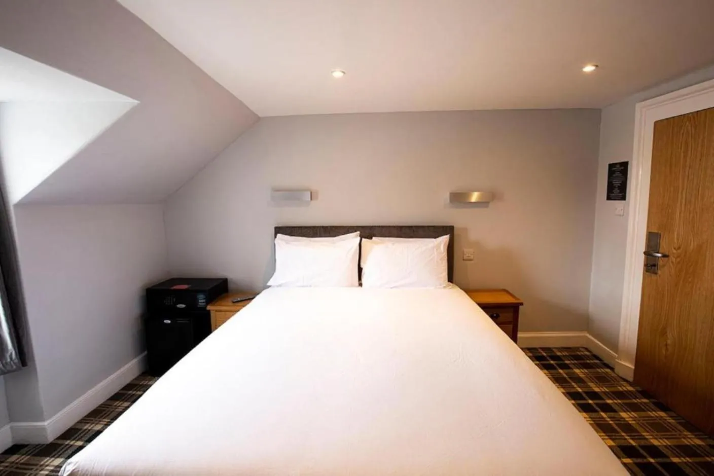 Bed in Crown Hotel & Bar