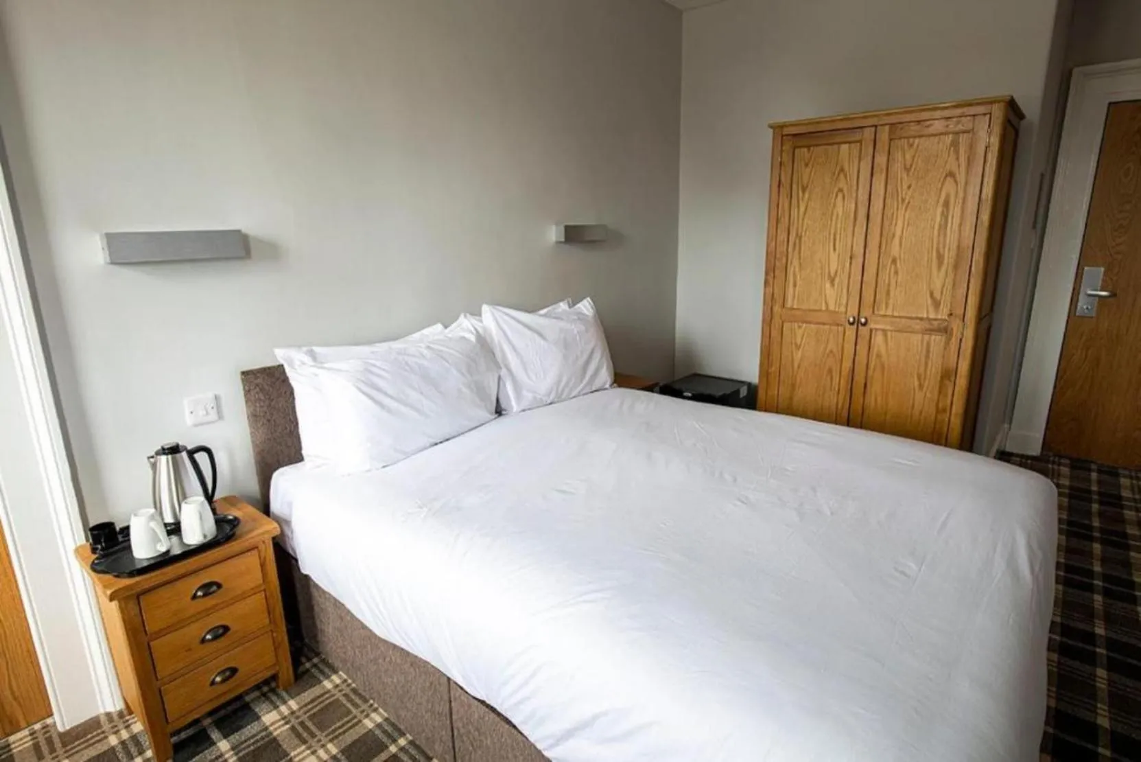 Bed in Crown Hotel & Bar