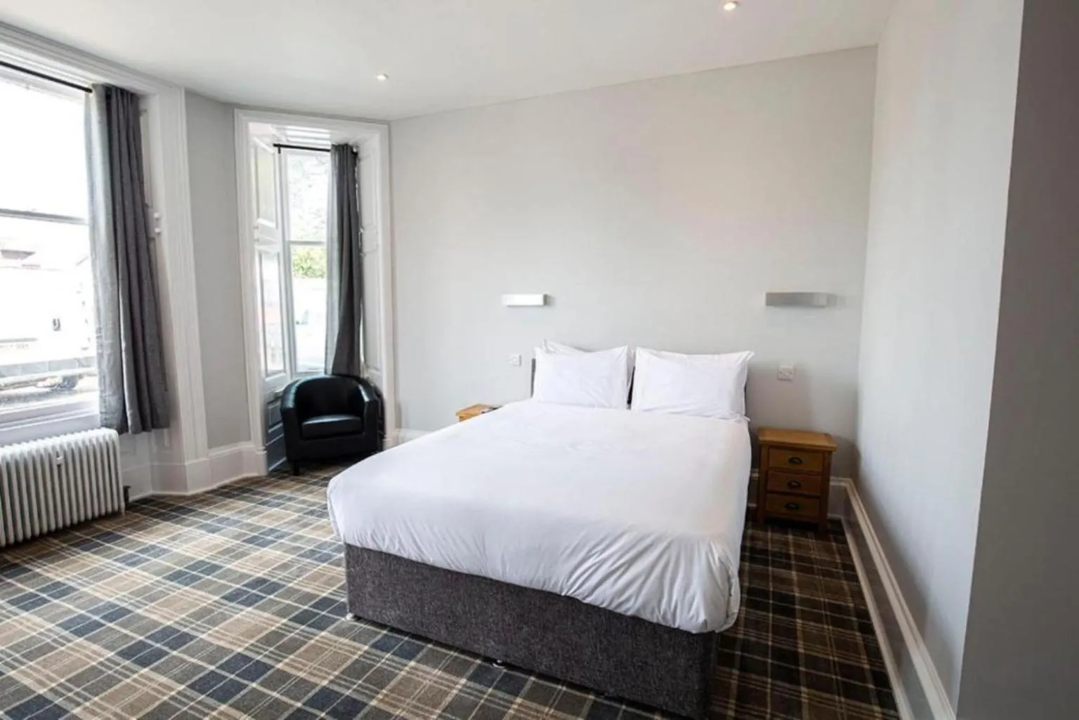 Bed in Crown Hotel & Bar