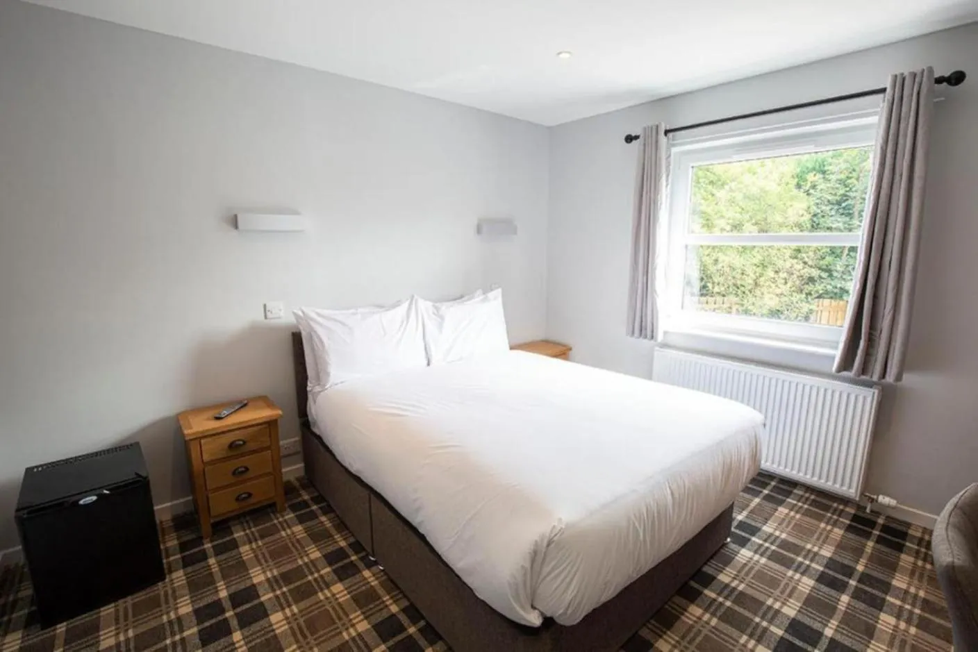 Bed in Crown Hotel & Bar