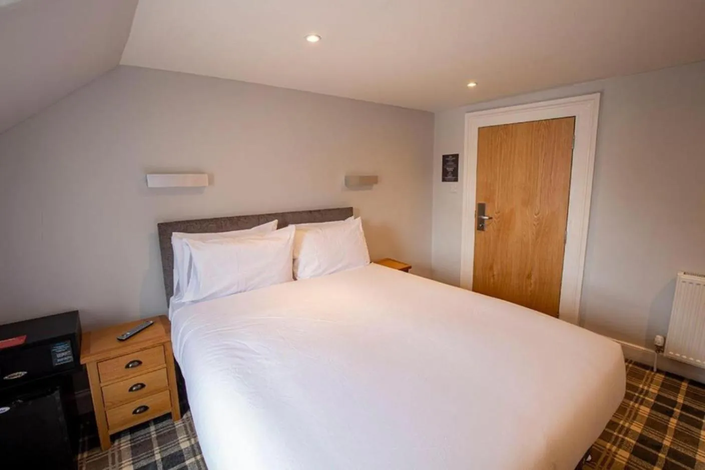 Bed in Crown Hotel & Bar