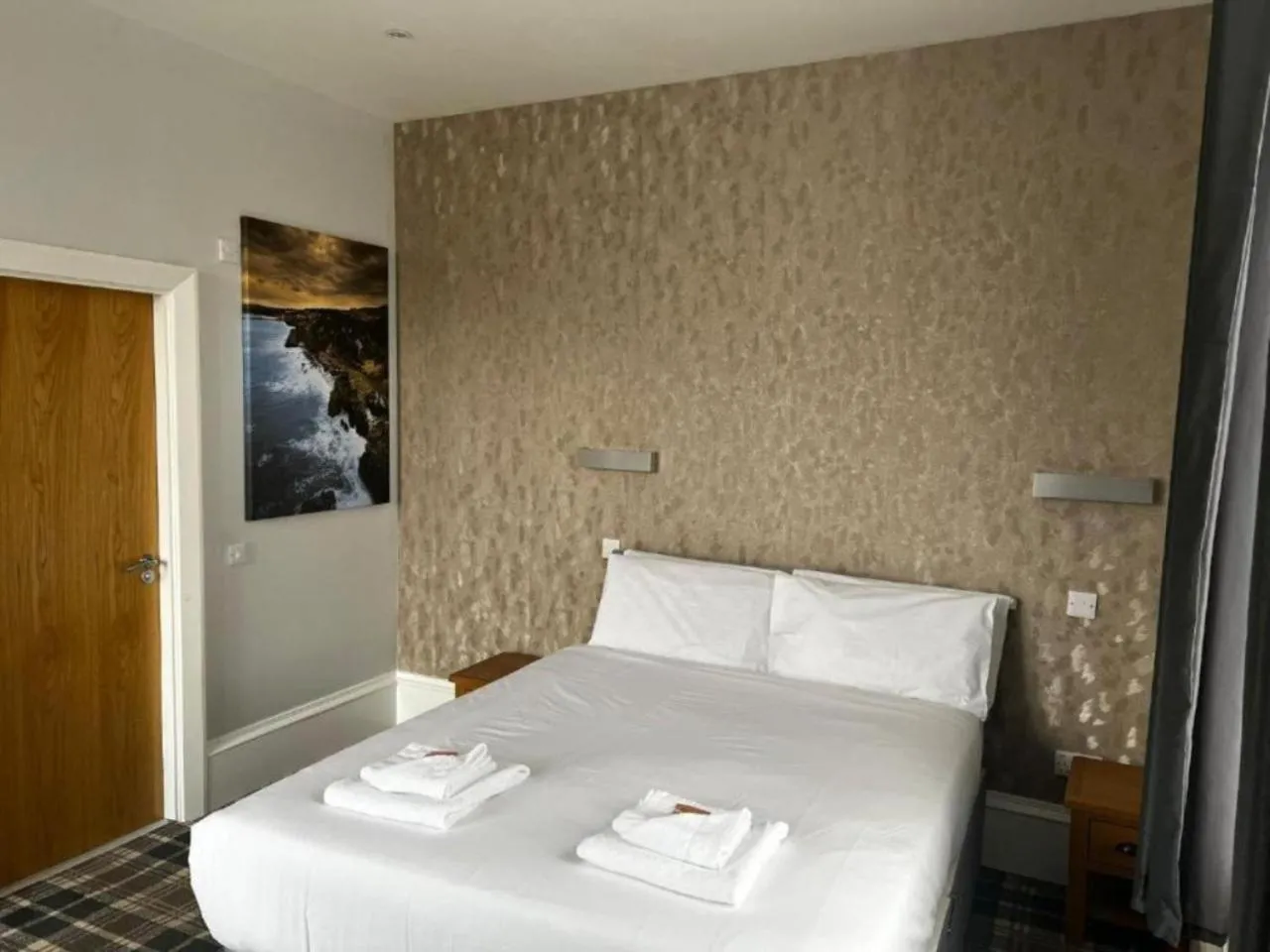 Bed in Crown Hotel & Bar