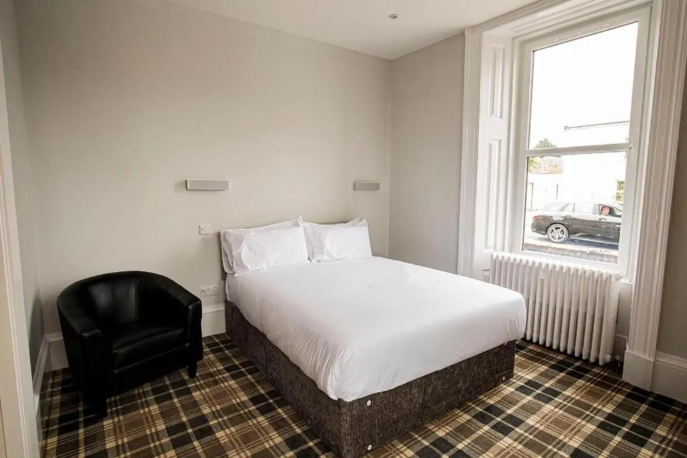 Bed in Crown Hotel & Bar