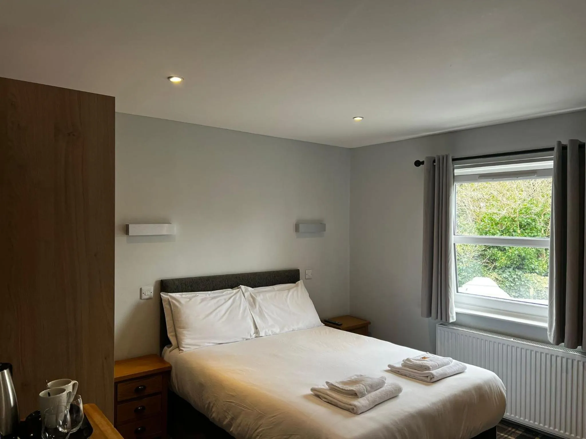 Bed in Crown Hotel & Bar