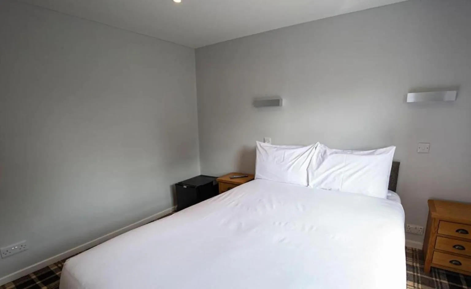 Bed in Crown Hotel & Bar
