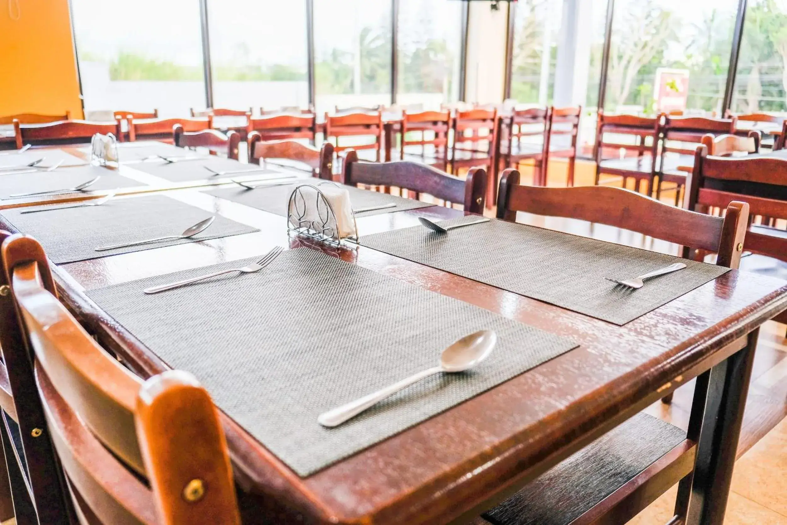 Restaurant/places to eat in Hotel Aroha Restaurant/places to eat in Hotel Aroha