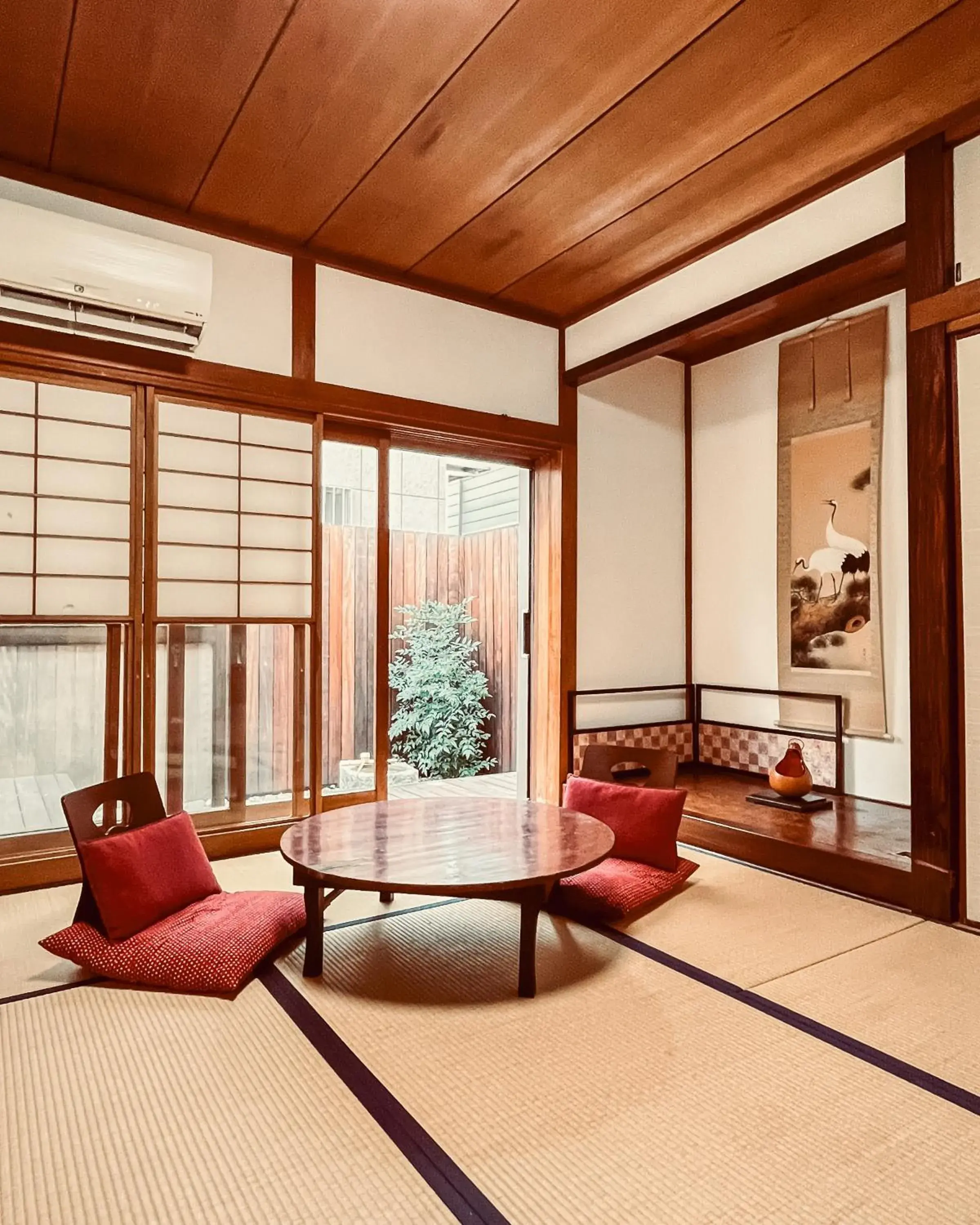 Japanese-Style Quadruple Room - single occupancy in Hostel Hana An Japanese-Style Quadruple Room - single occupancy in Hostel Hana An