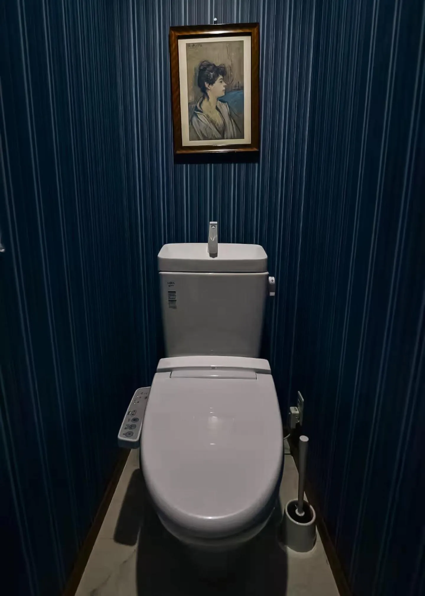 Toilet in Hostel Hana An