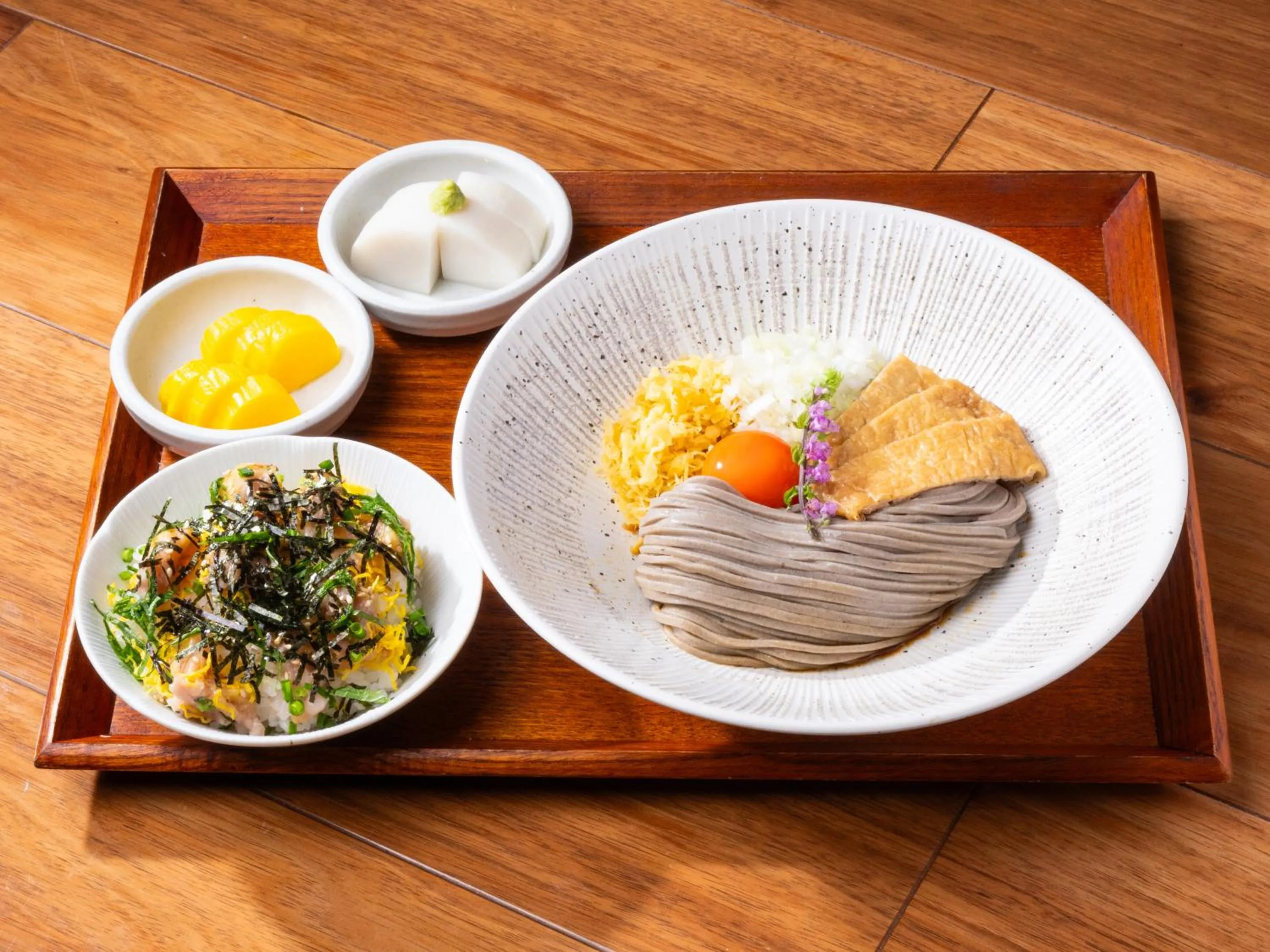 Restaurant/places to eat in APA Hotel Roppongi Ekimae
