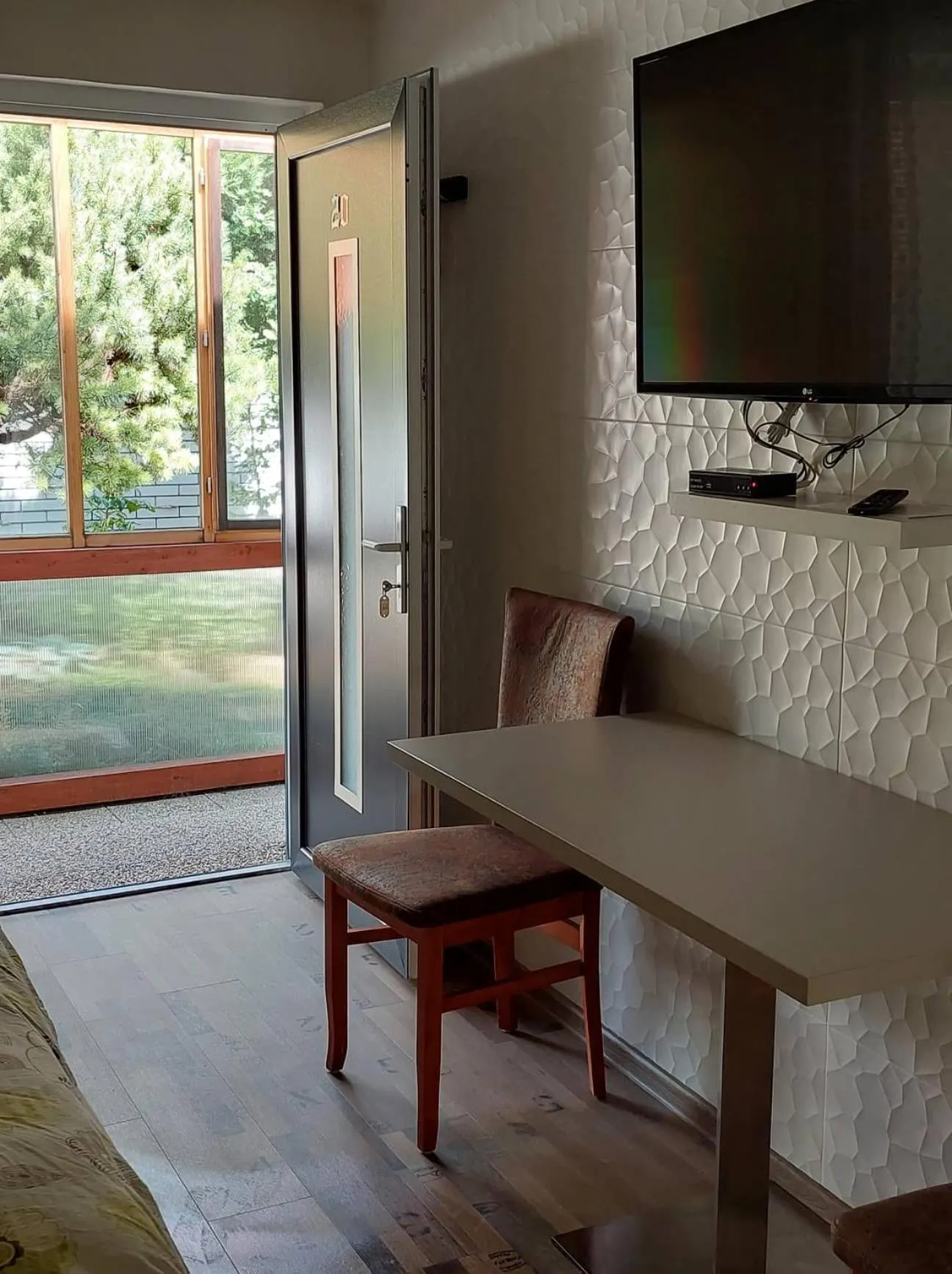 TV and multimedia in Hotel Olga