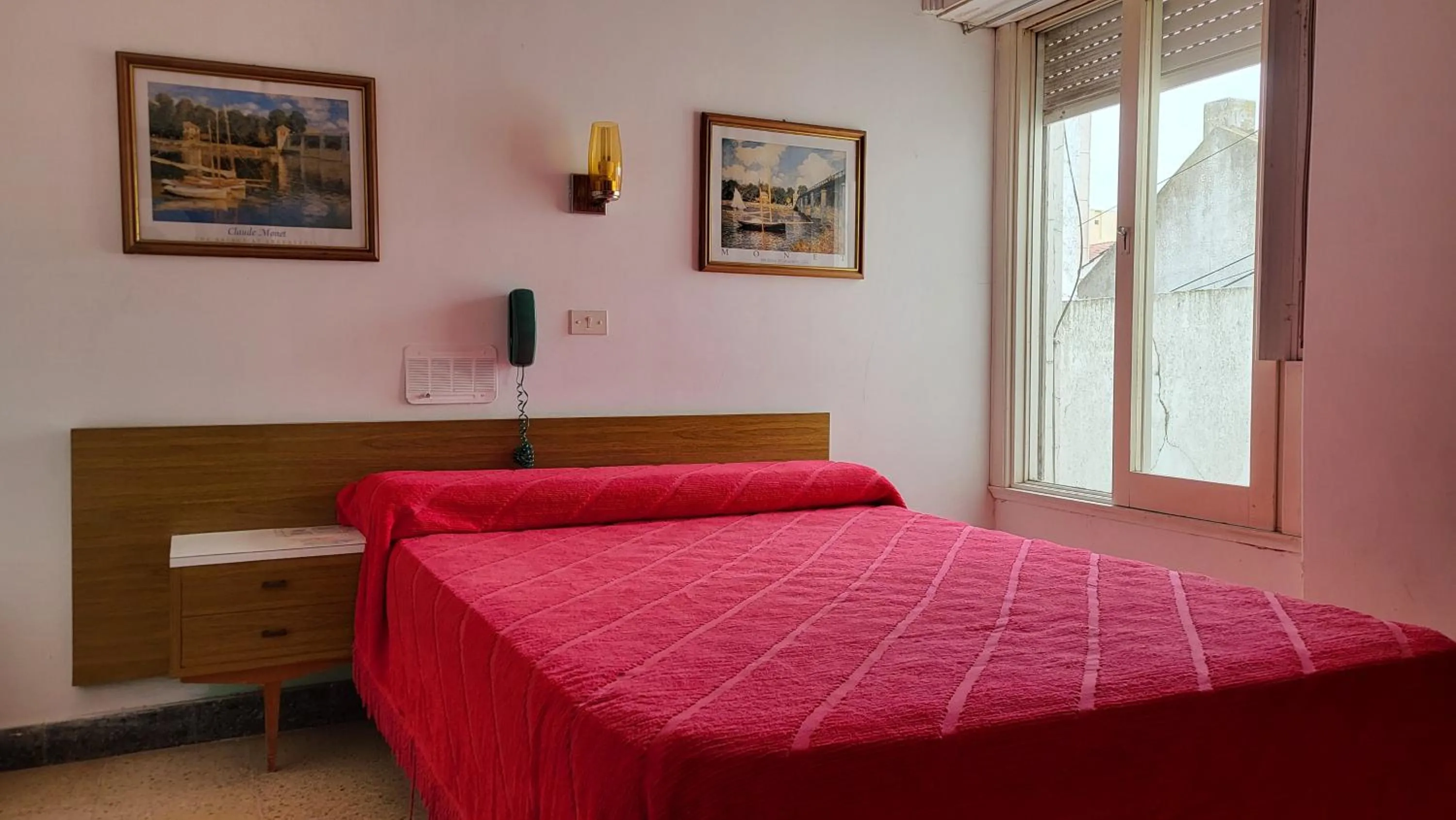 Bed in Hotel Internacional Necochea