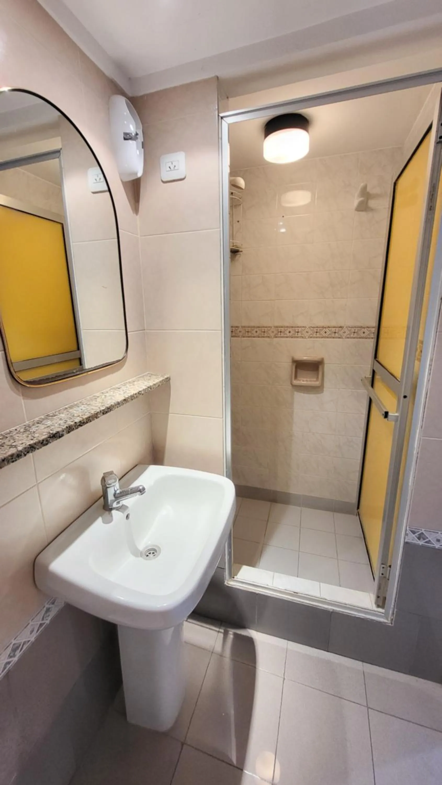 Bathroom in Hotel Internacional Necochea