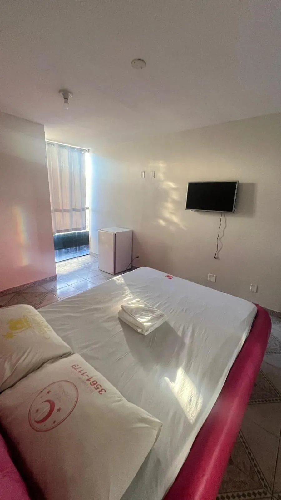 Communal lounge/ TV room, Bed in Caribe Palace Hotel Taguatinga