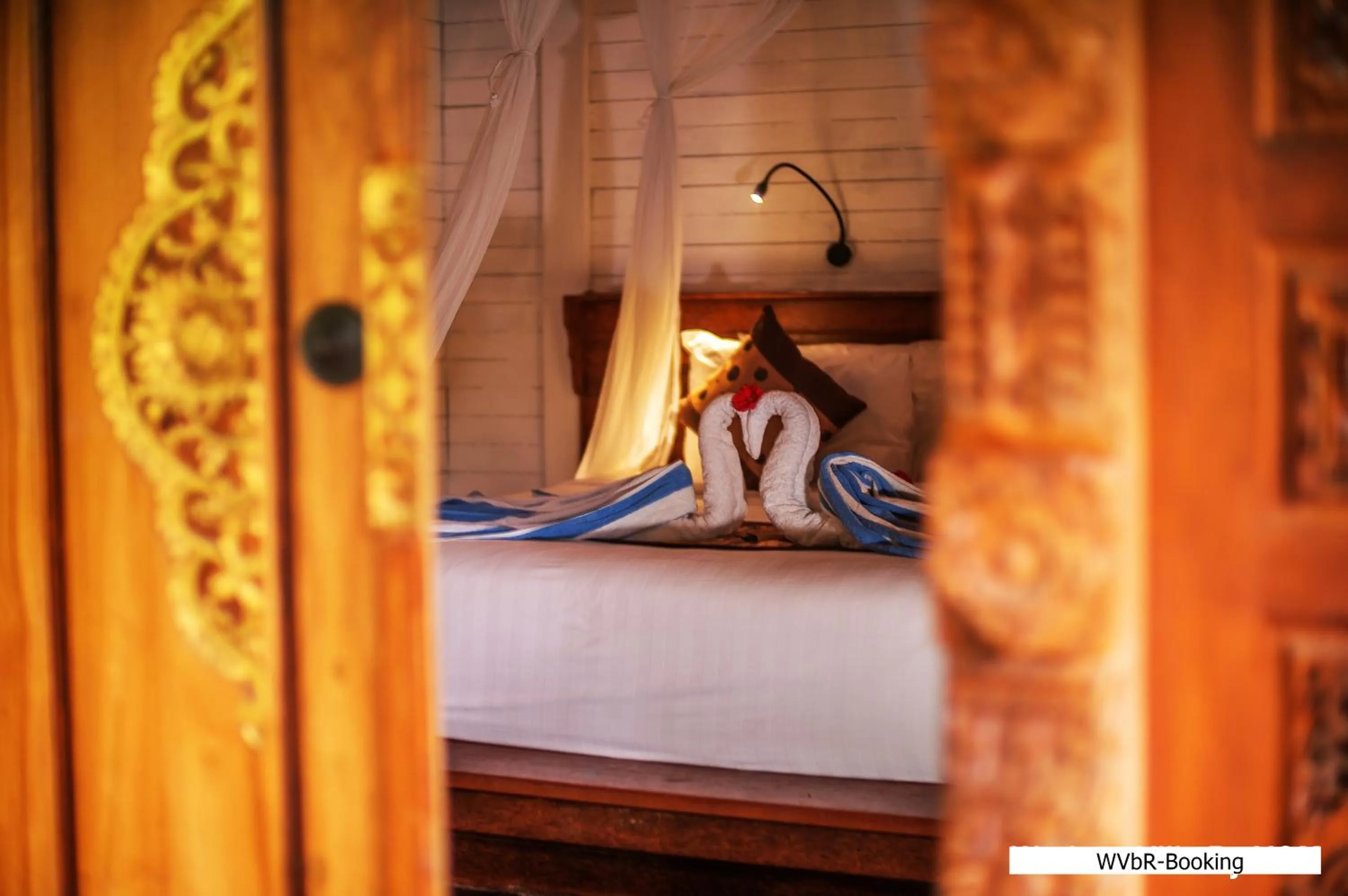 Bed in Warisan Villa By Reccoma