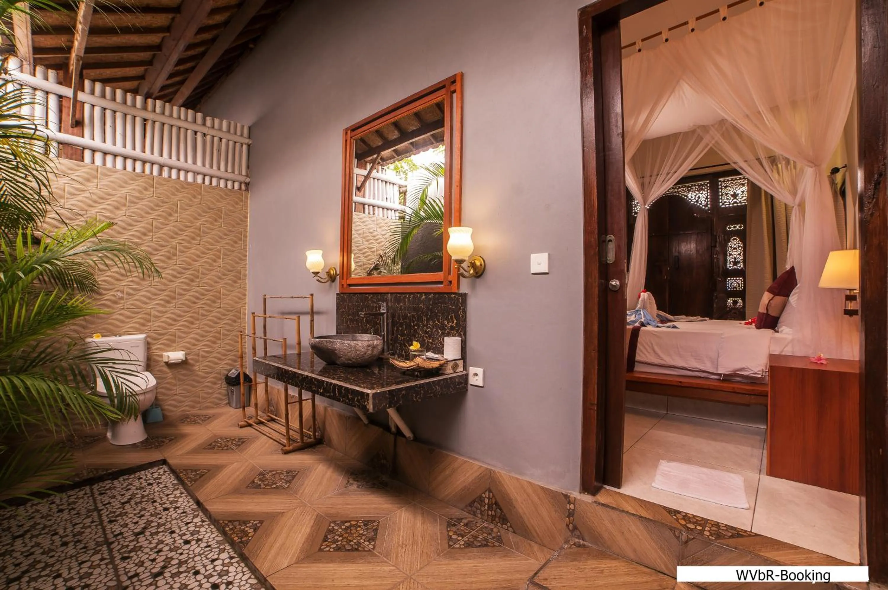 Bathroom in Warisan Villa By Reccoma