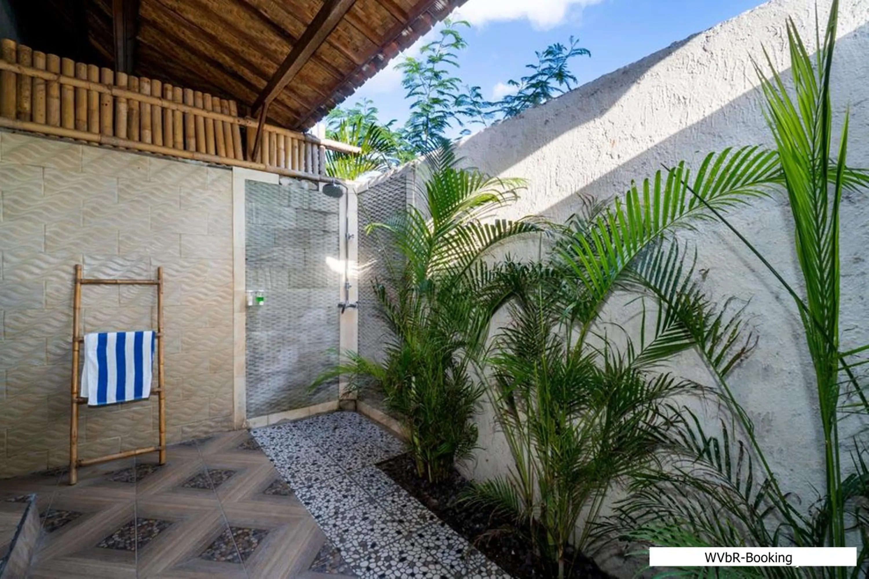 Shower in Warisan Villa By Reccoma