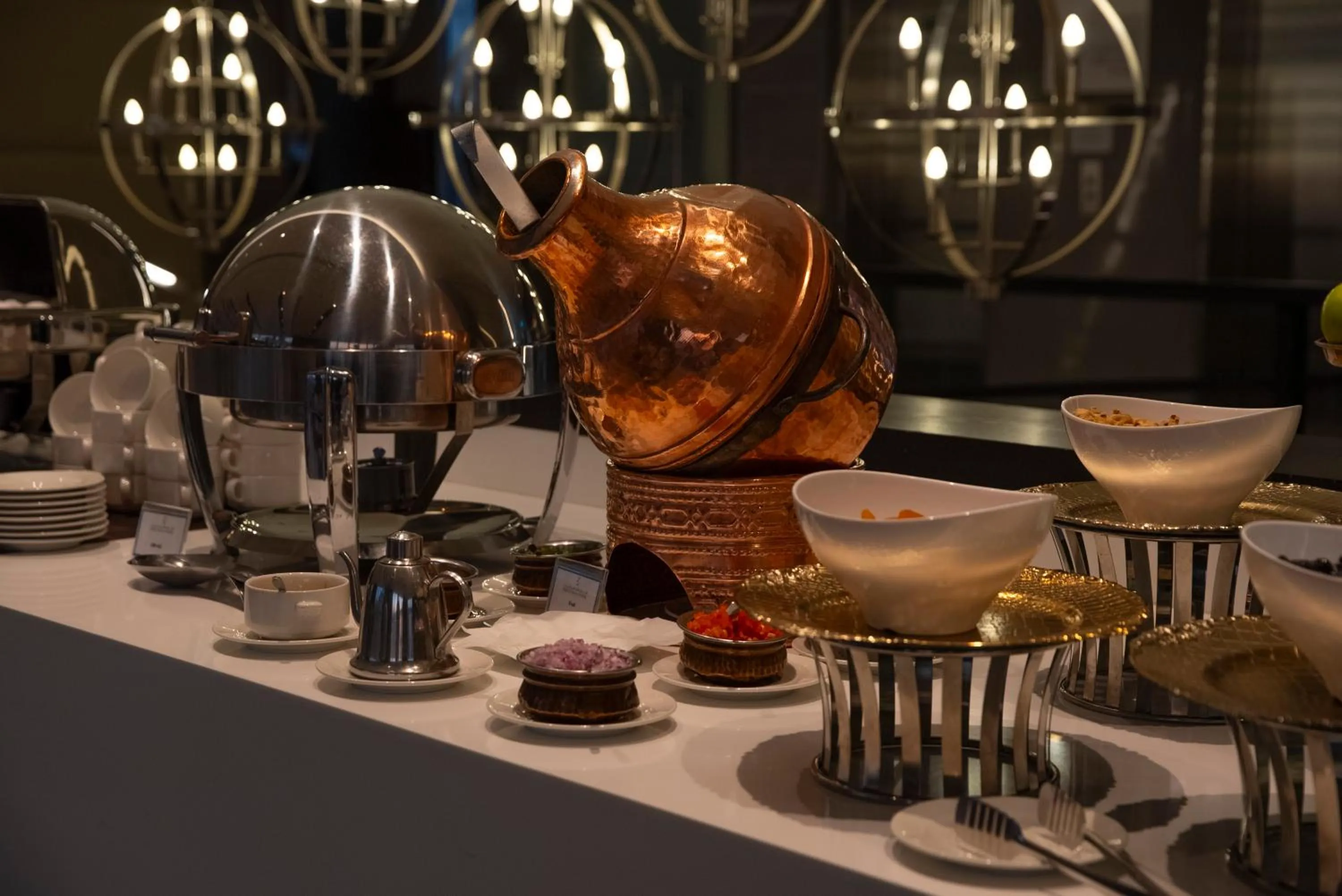 Restaurant/places to eat in Executives Hotel - KAFD