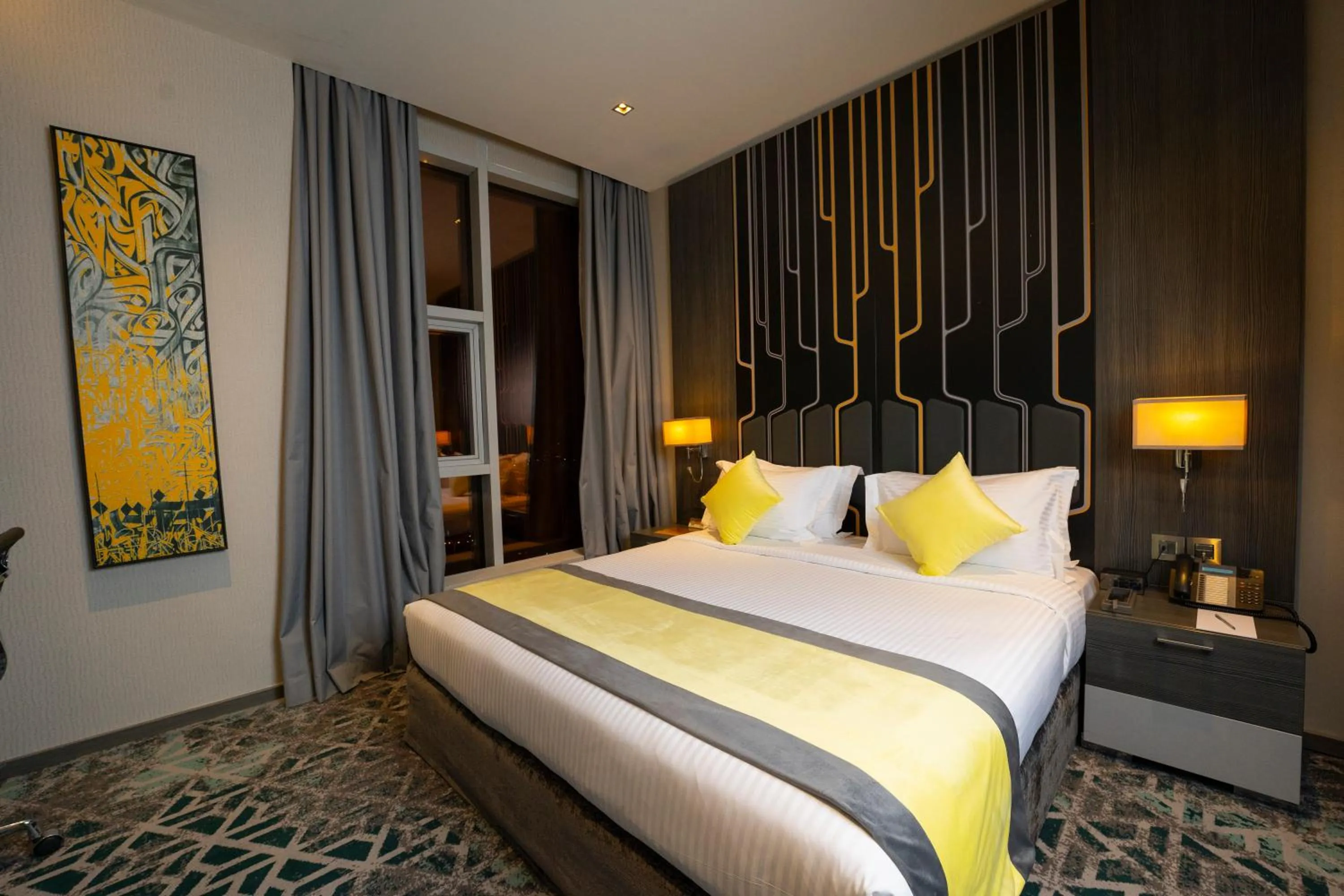 Night, Bed in Executives Hotel - KAFD