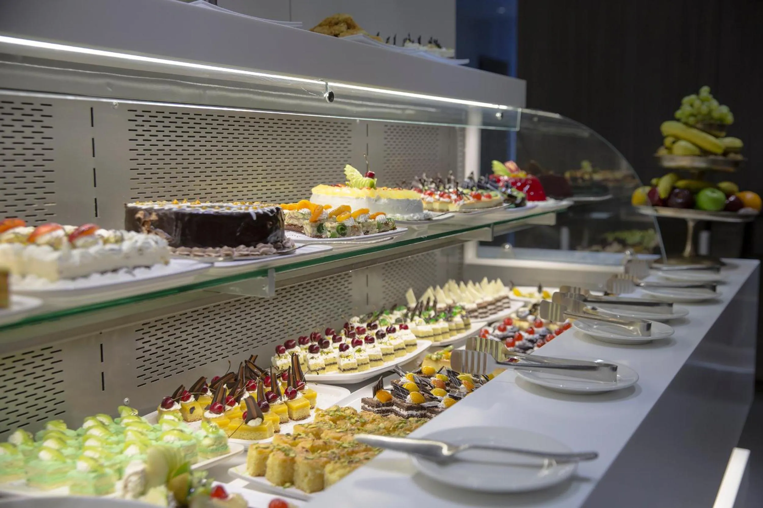 Food and drinks in Executives Hotel - KAFD