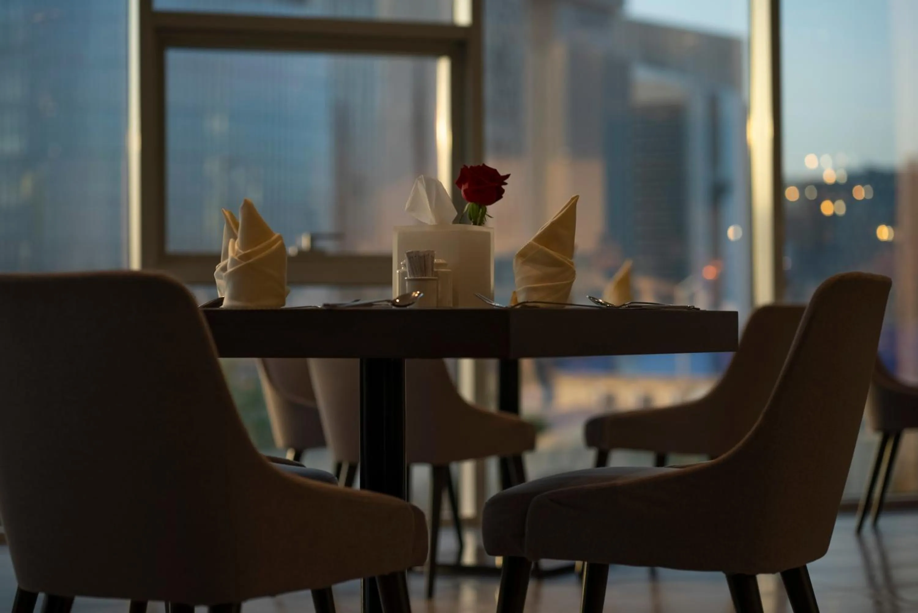 Restaurant/places to eat in Executives Hotel - KAFD