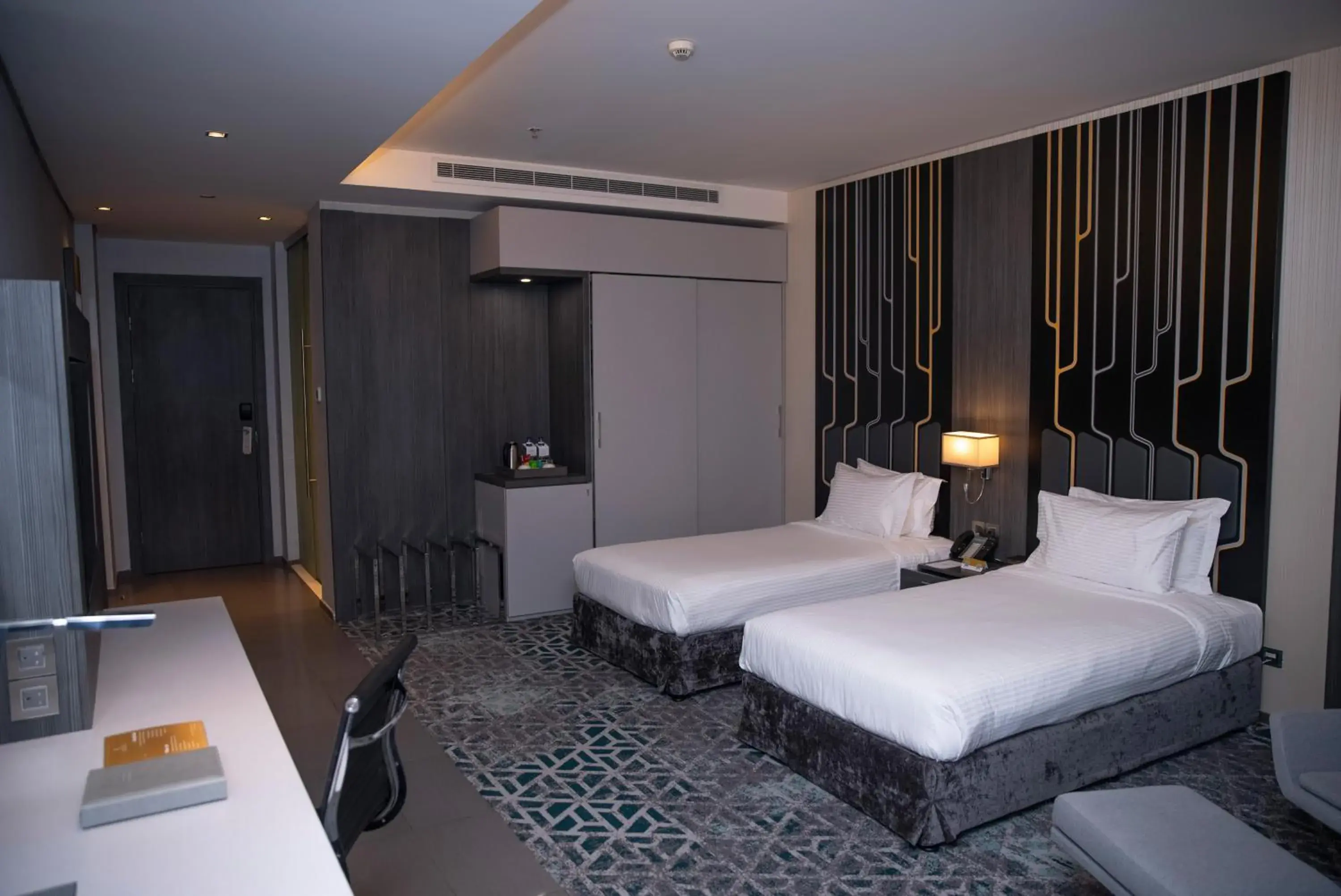 Property building, Bed in Executives Hotel - KAFD Property building, Bed in Executives Hotel - KAFD
