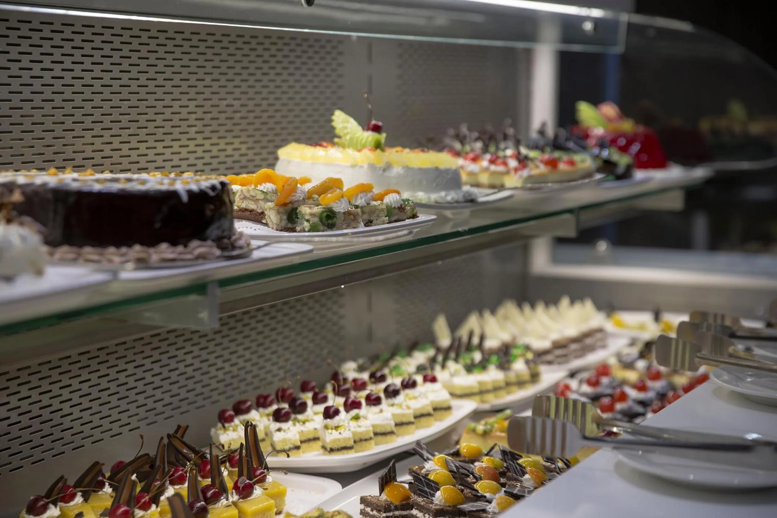 Food and drinks in Executives Hotel - KAFD