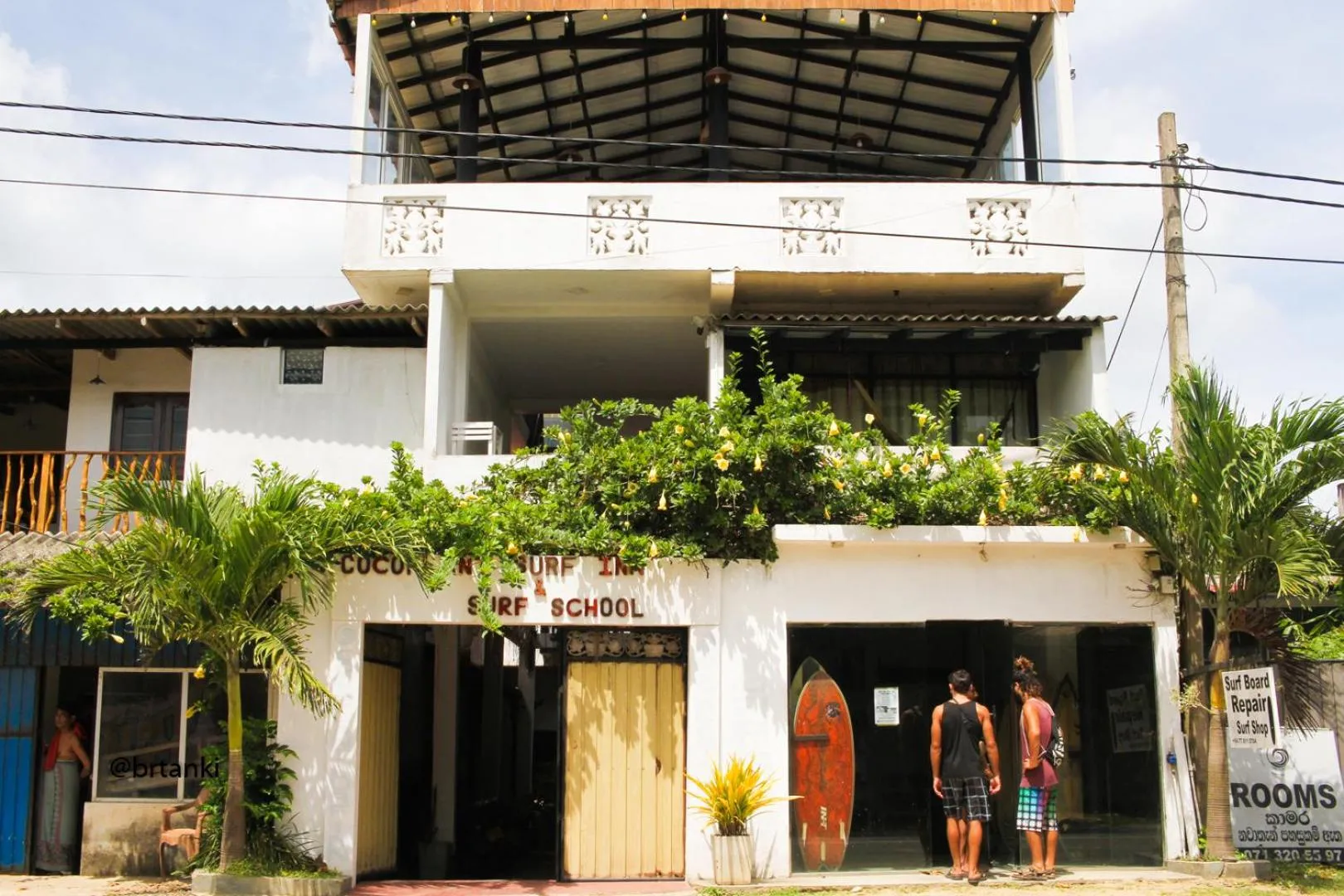 On-site shops in Cocoplant Surf Inn