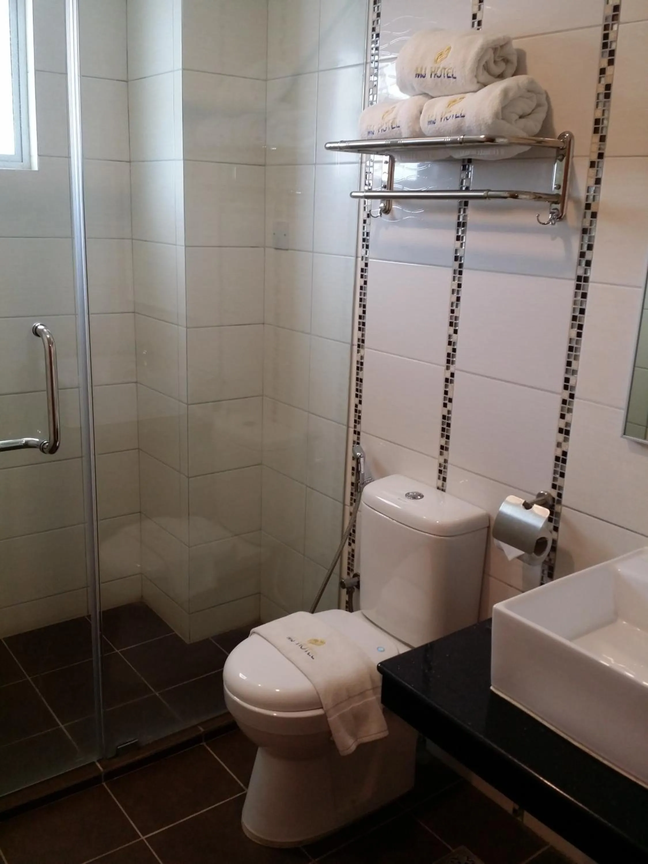 Bathroom in MJ Hotel