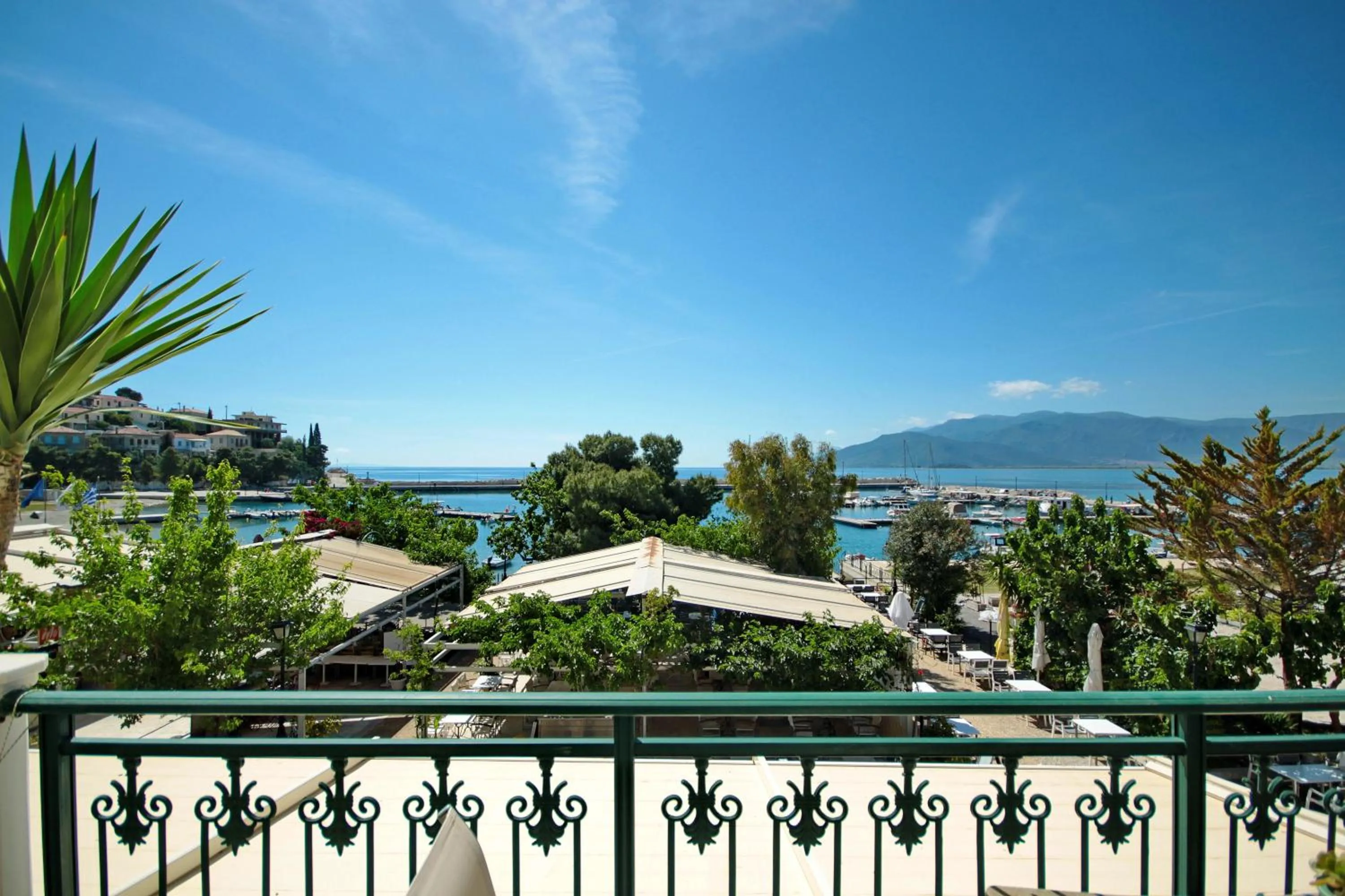 Beach in Galaxy Rooms