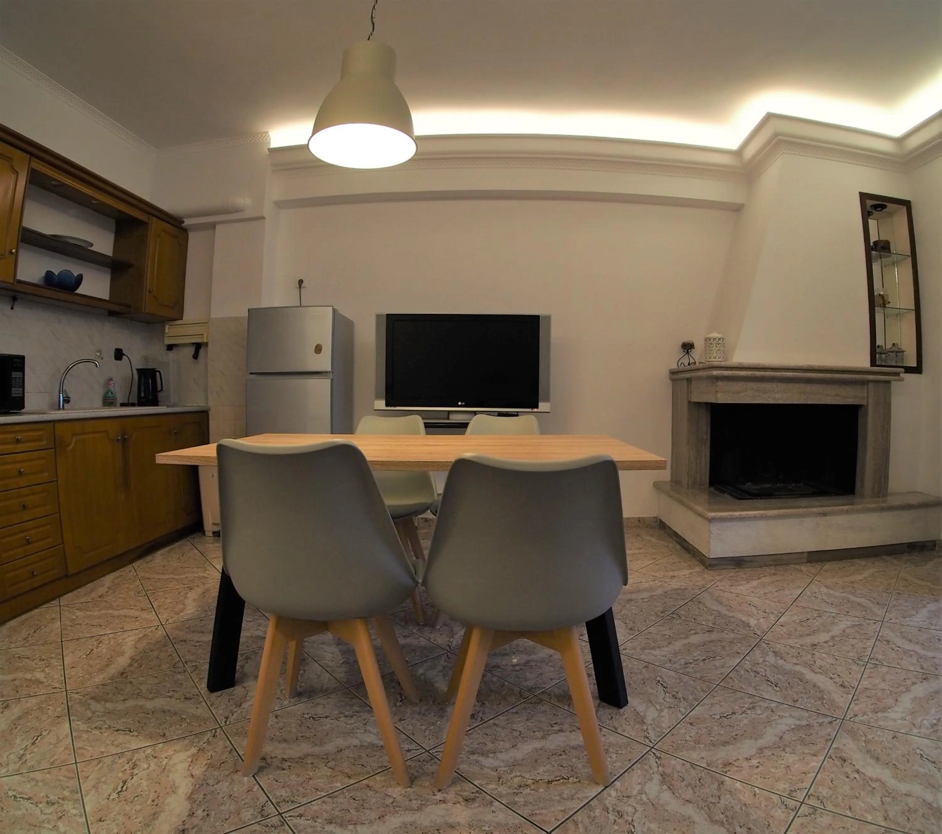 TV and multimedia in Galaxy Rooms