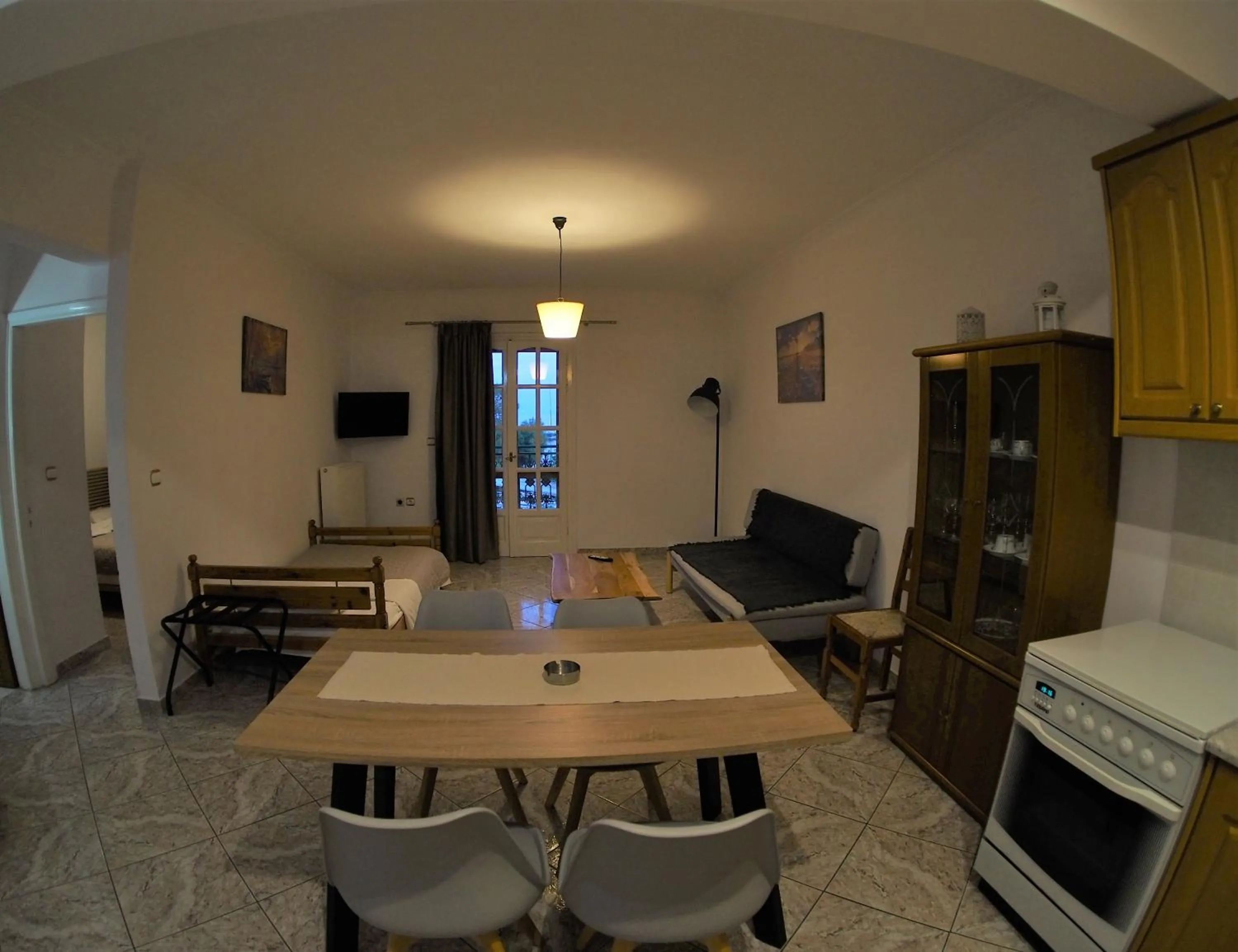 TV and multimedia in Galaxy Rooms