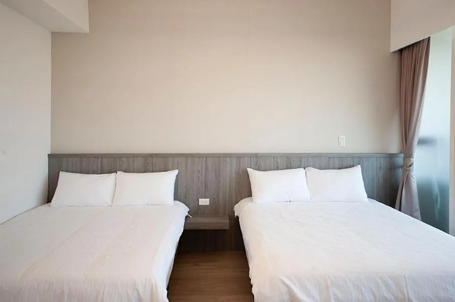 Bedroom, Bed in Little Sunshine