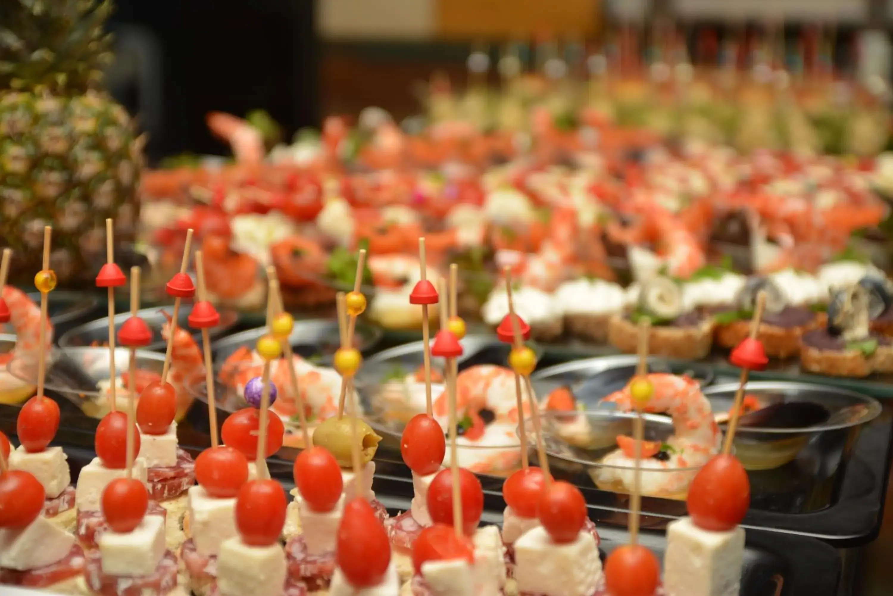 Restaurant/places to eat in Business Hotel Restaurant/places to eat in Business Hotel