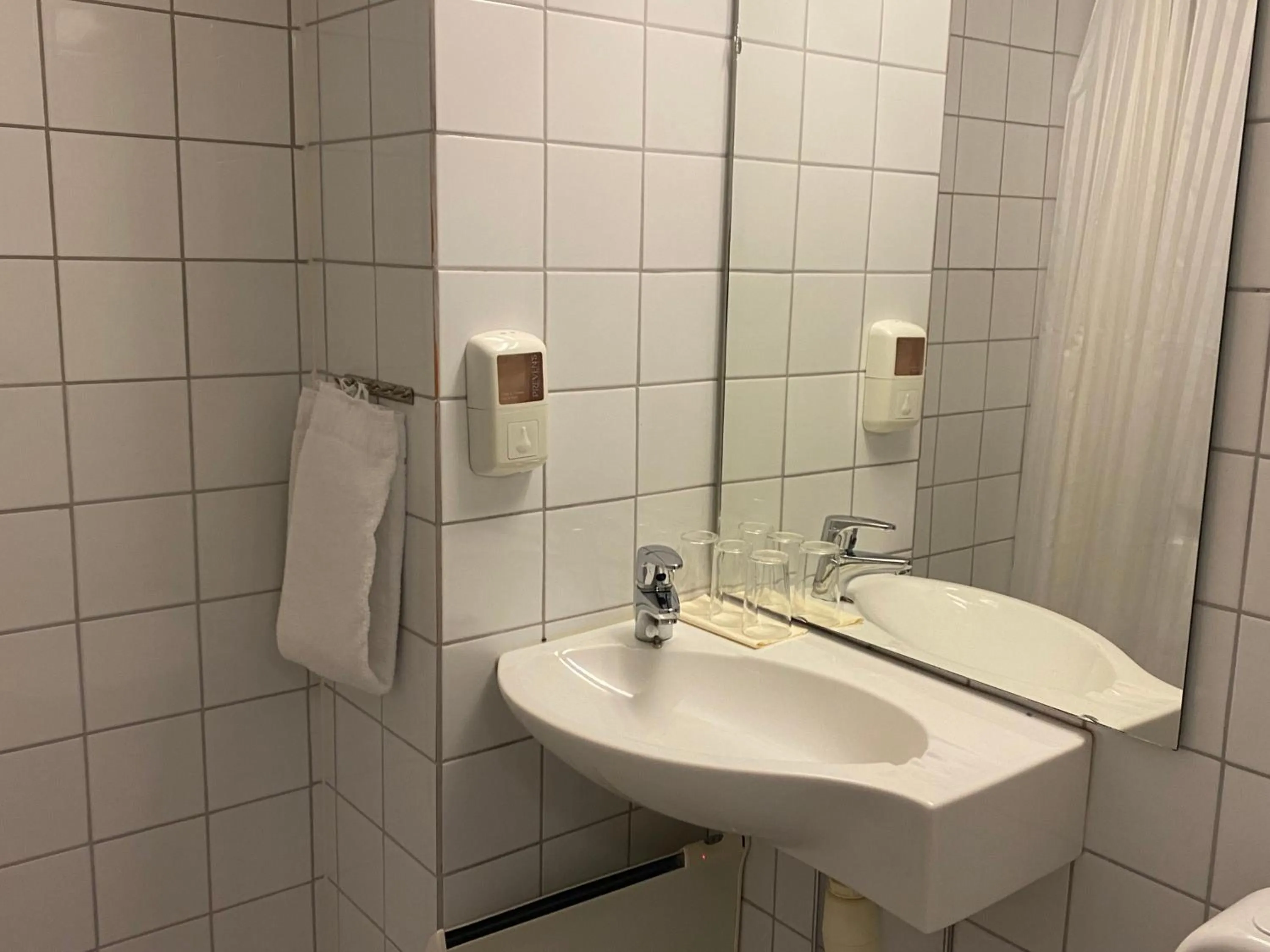 Bathroom in Park Hotel Vossevangen