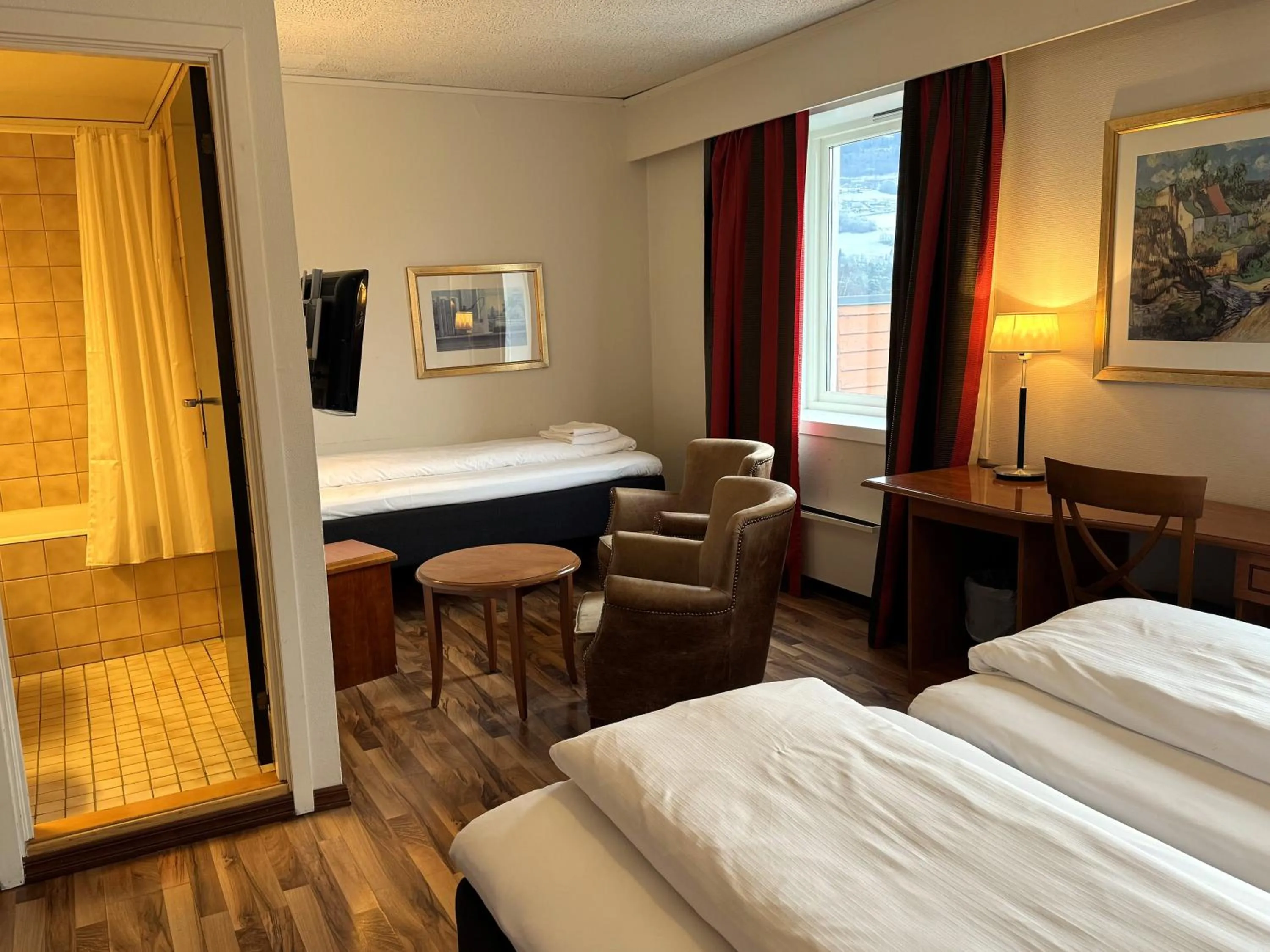 Photo of the whole room, Bed in Park Hotel Vossevangen