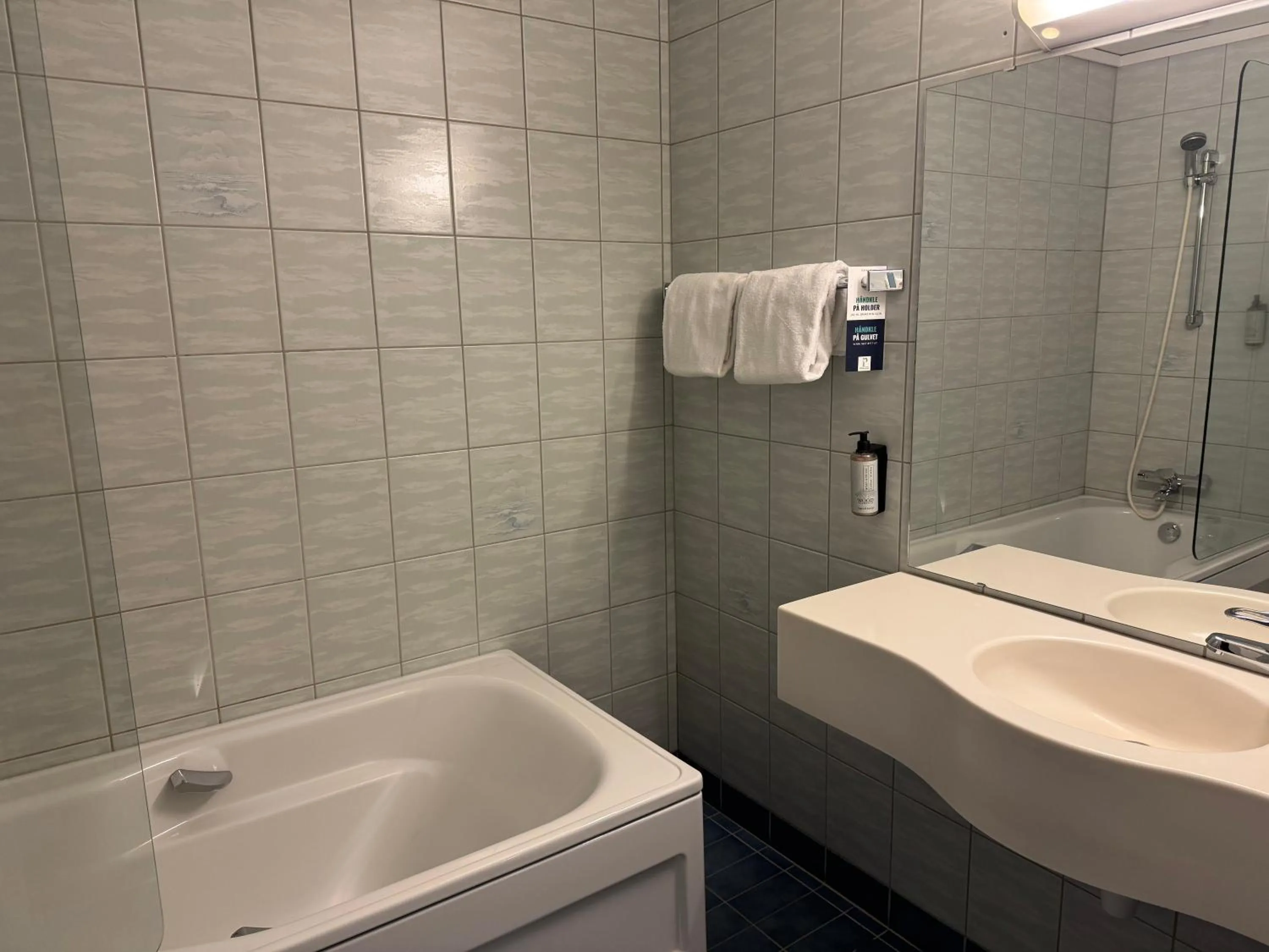 Bathroom in Park Hotel Vossevangen