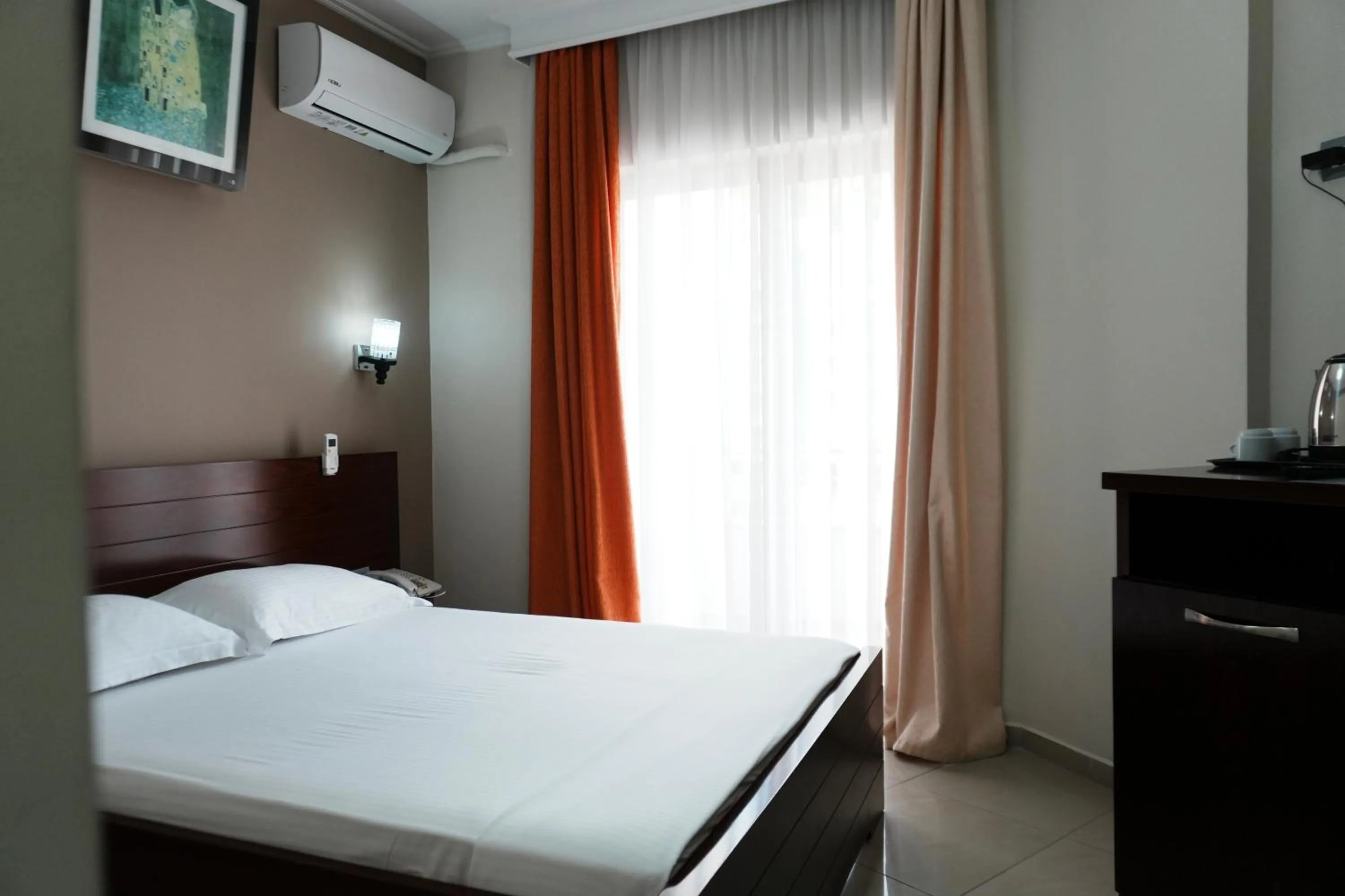 Bedroom in Hotel Mediterrane