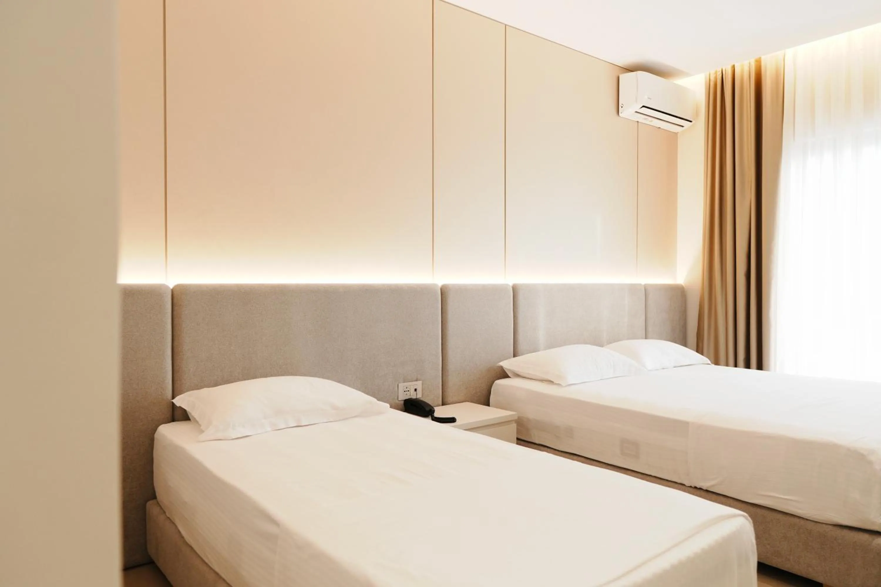 Bed in Hotel Mediterrane