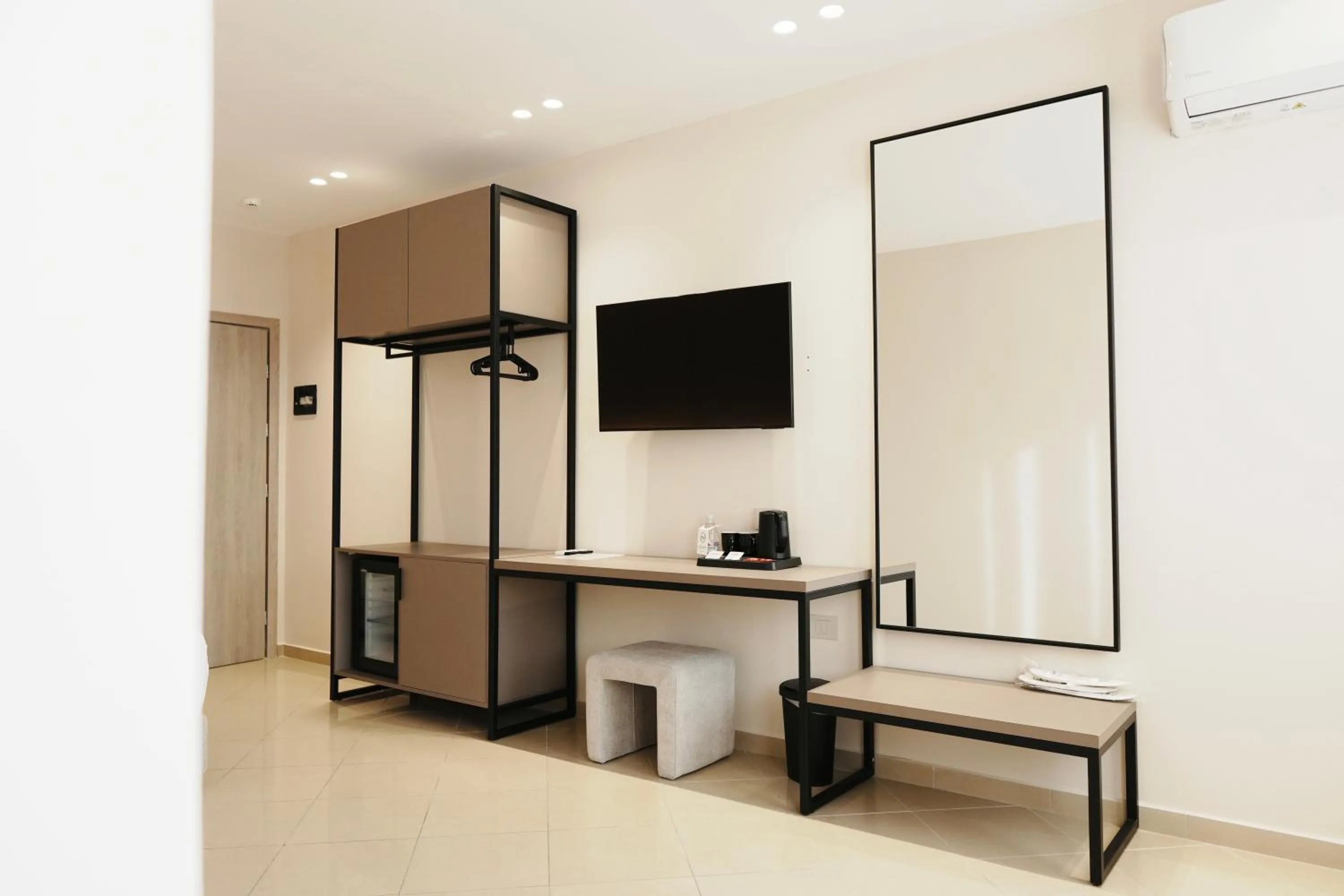 TV and multimedia in Hotel Mediterrane