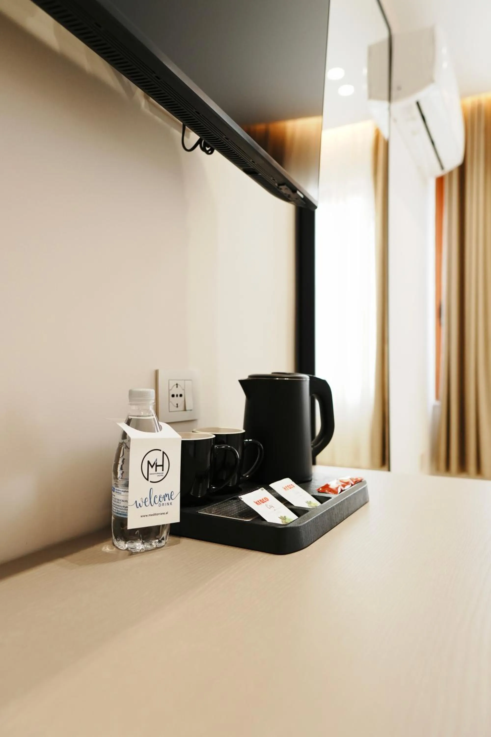 Coffee/tea facilities in Hotel Mediterrane