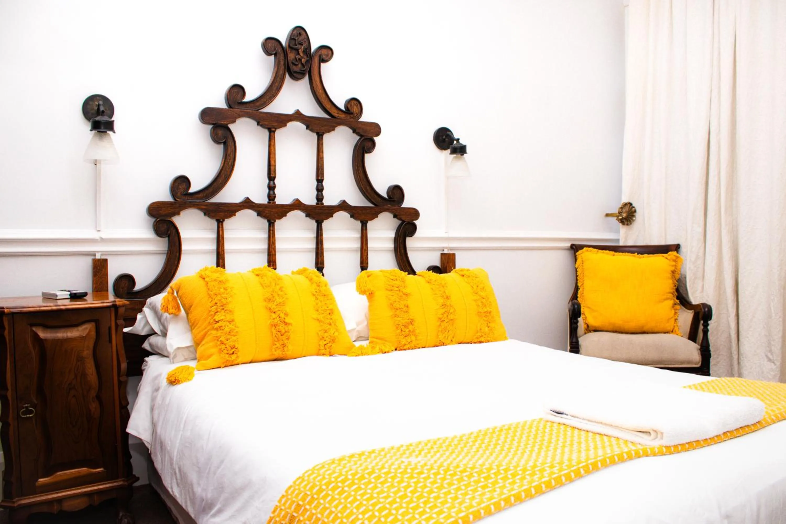 Bed in Roseland House