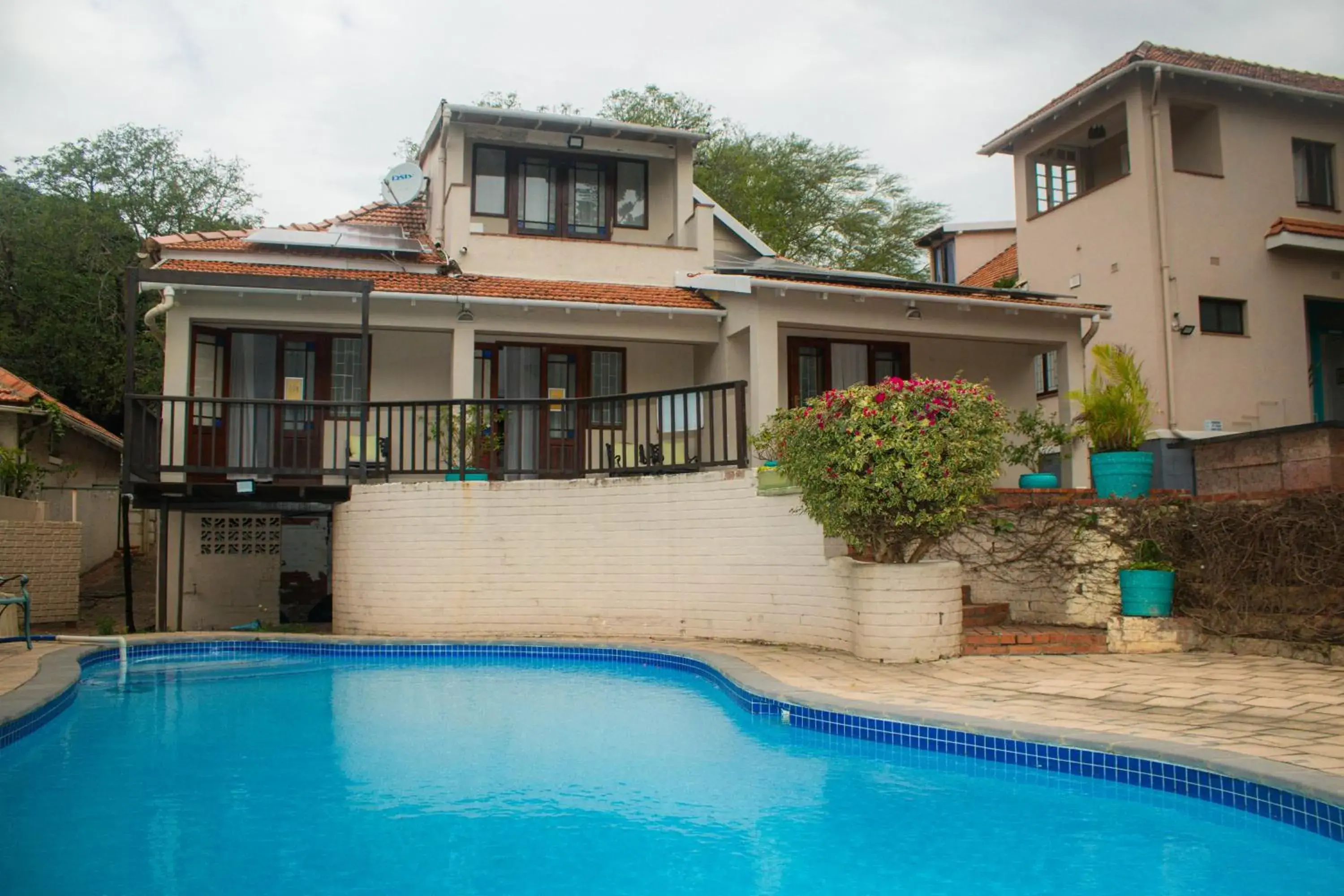 Swimming pool in Roseland House Swimming pool in Roseland House